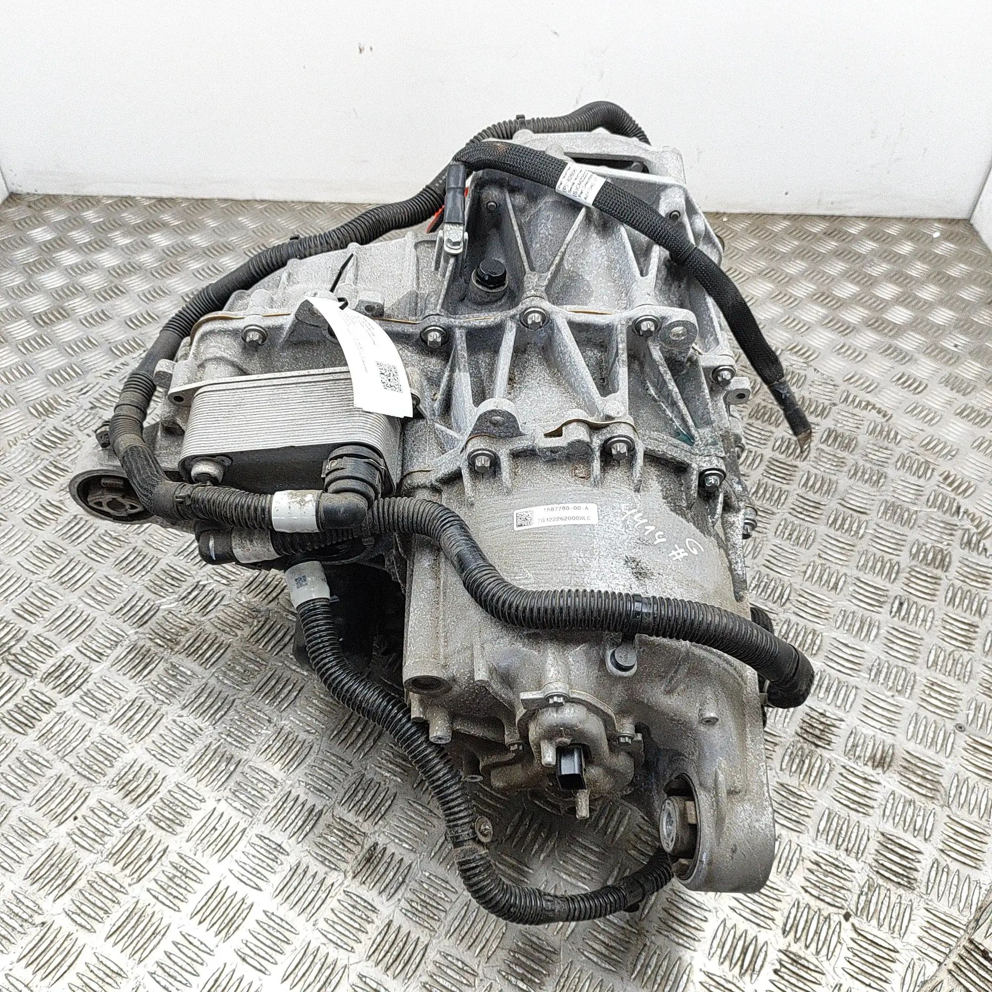 Tesla Model 3 Electric motor EV 1587780-00-A Electric motor EV TESLA MODEL 3 (2...