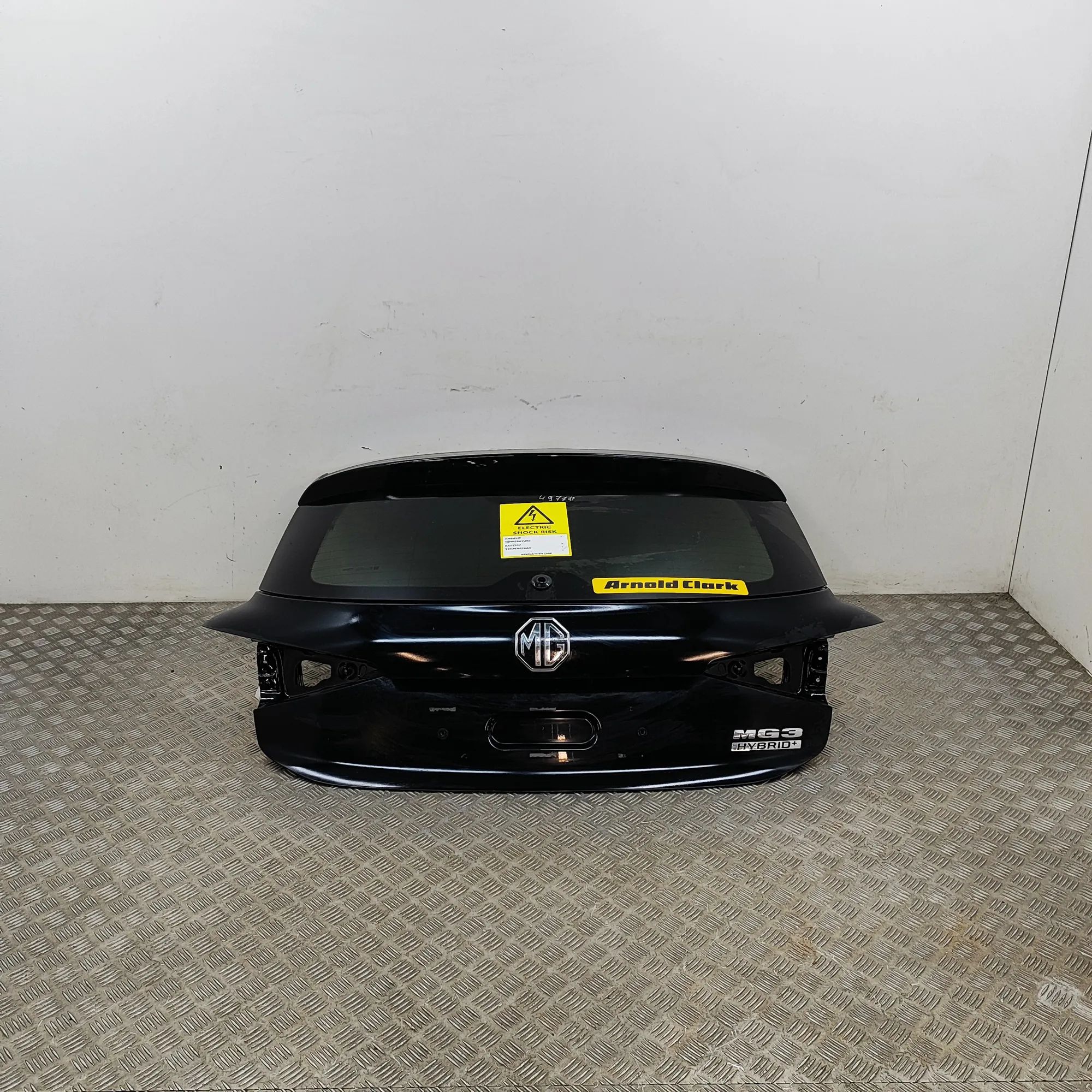 Tailgate Bootlid Brand/Model: MG MG
Year: 2024
Engine: 1500 cm3 ...