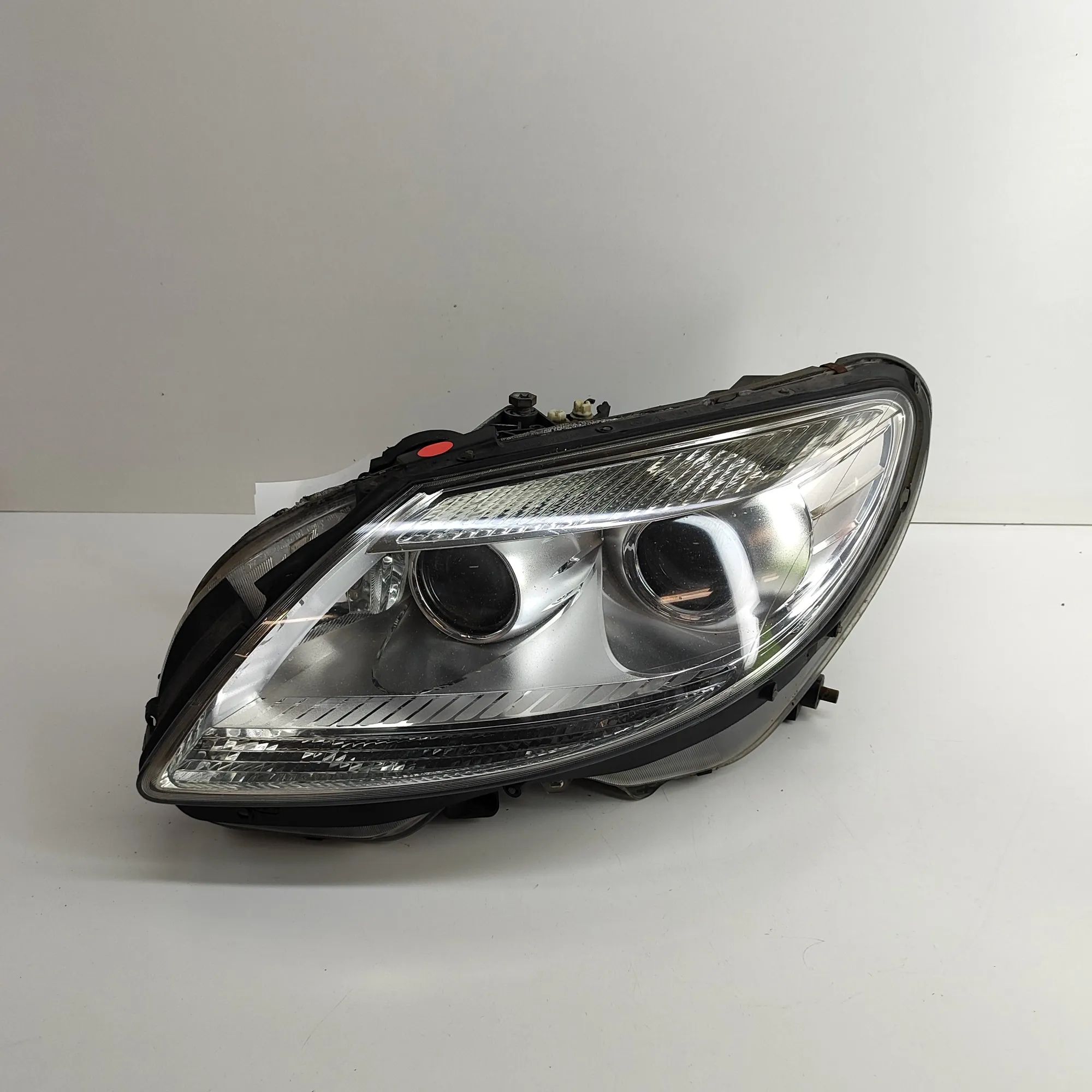 Mercedes-Benz A (W169) Front Left Headlight A2168704826, A2168203685, A2168204961 Front Lef...