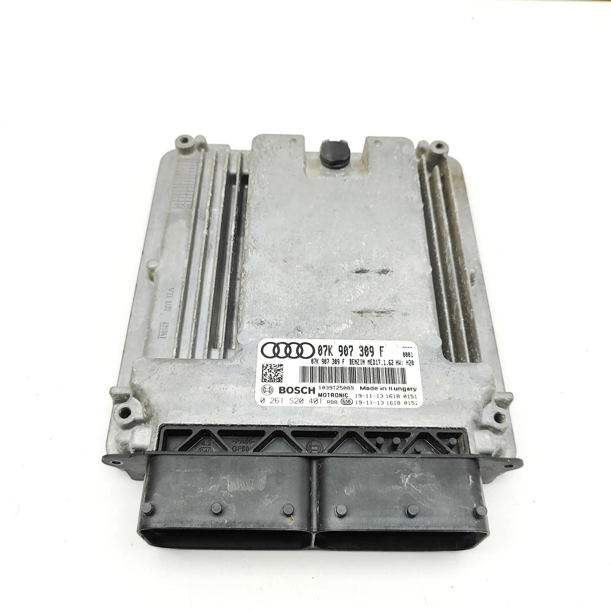 Audi Q3 (F3) Engine Control Unit 0261S20401, 83A907404, 07K907309F Engine Contro...