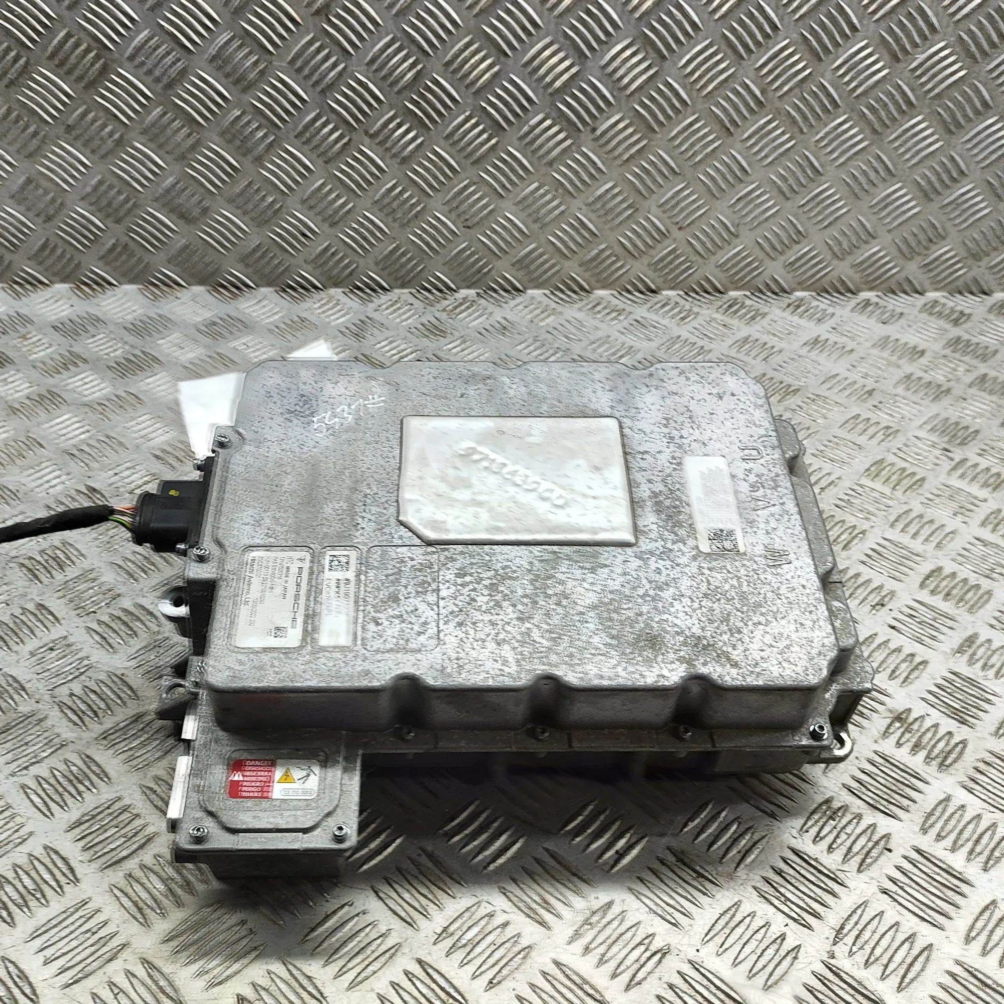 Audi e-tron GT (FW) Inverter 9J1907123F Inverter AUDI E-TRON GT (Saloon F83,...