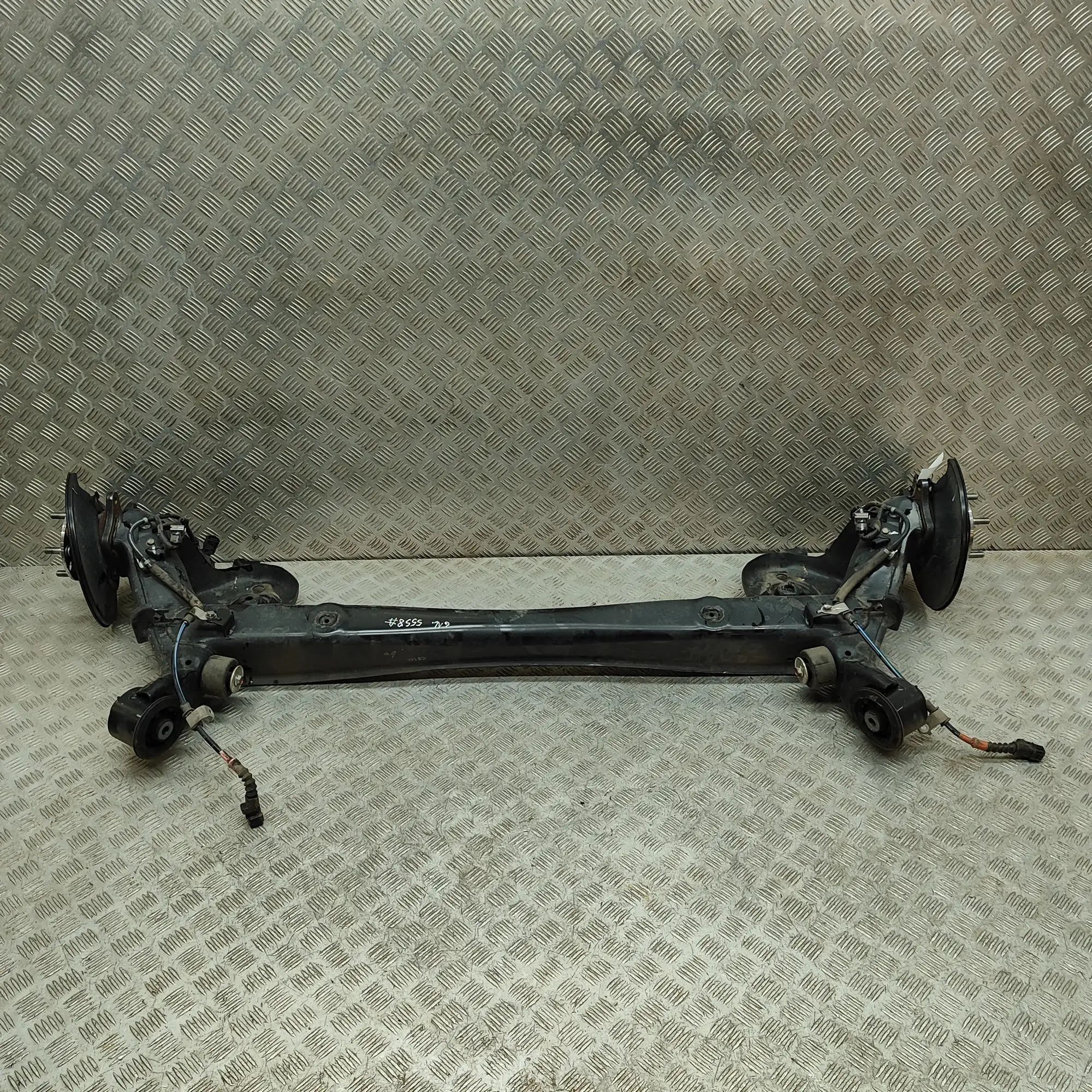 Honda HR-V / e:Ny1 Rear Axle 42100-31A-H01 Rear Axle HONDA E:NY1 (2023-...)
...