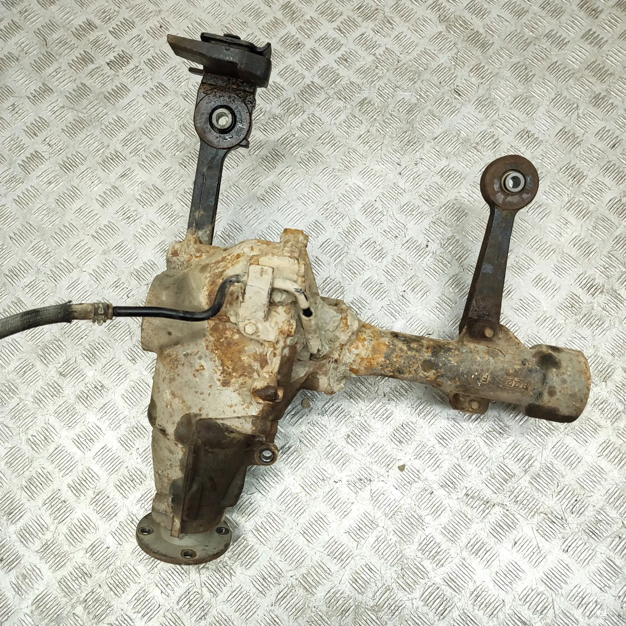 Toyota Land Cruiser 150 front differential 41110-60D00 Front Differential TOYOTA LAND CRUI...