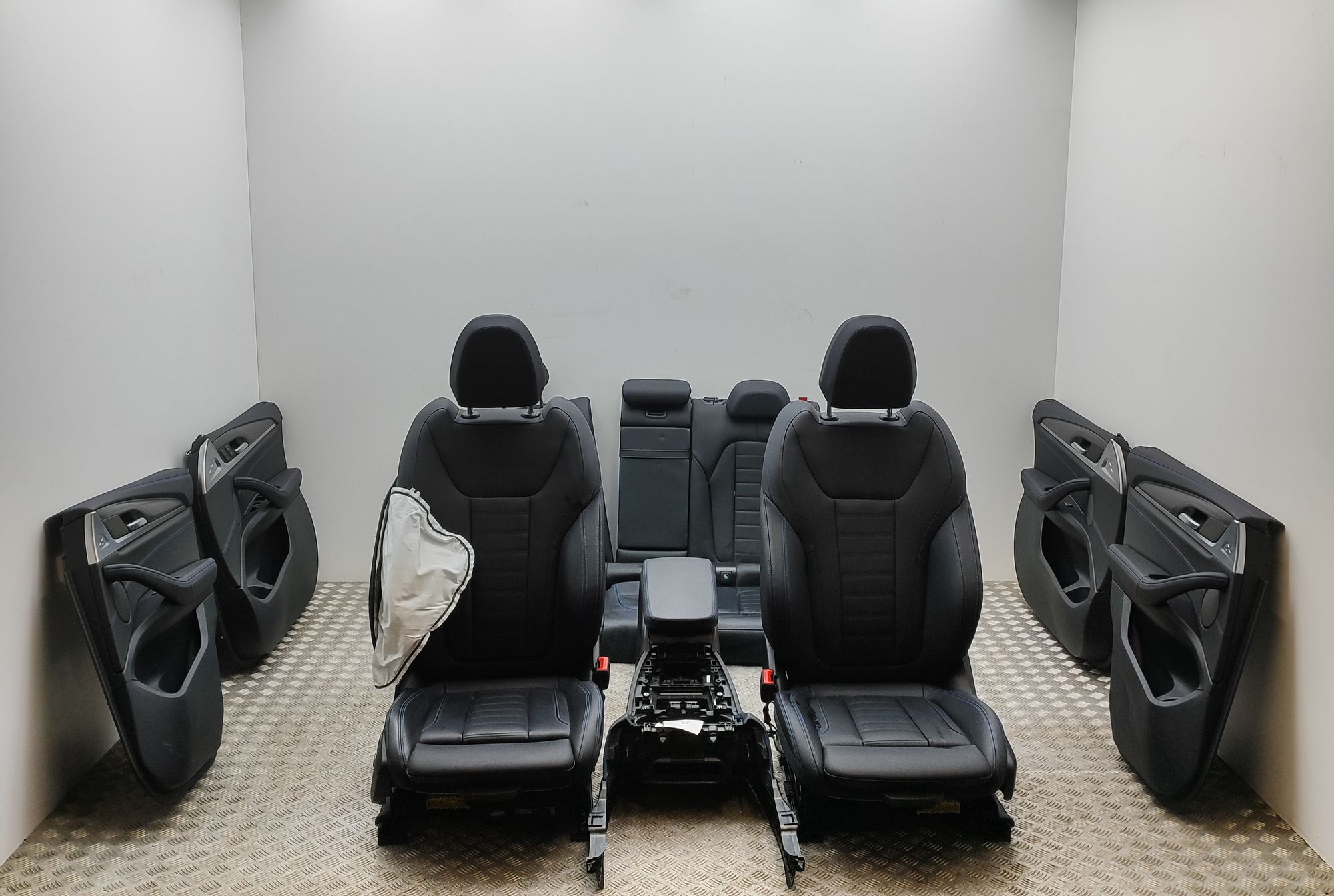 BMW X3 / iX3 (G01) Interior Seats W/ Door Cards Kit 5A204F1, 7472995, 7472996, 2589875, 7948544, 79...