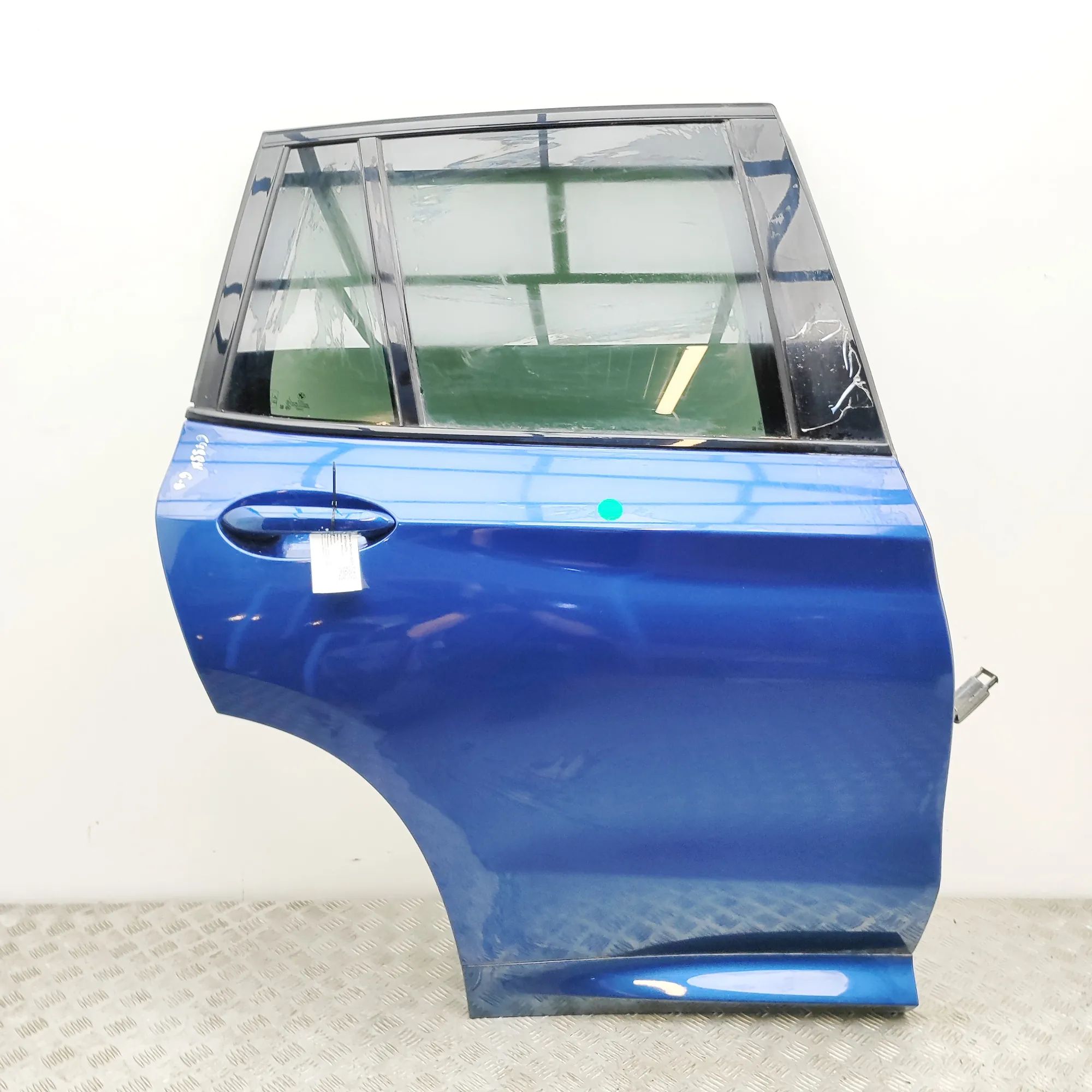 BMW X3 / iX3 (G01) Rear Right Door 7465534, 7486432 Rear Right Door BMW IX3 (G08) ...