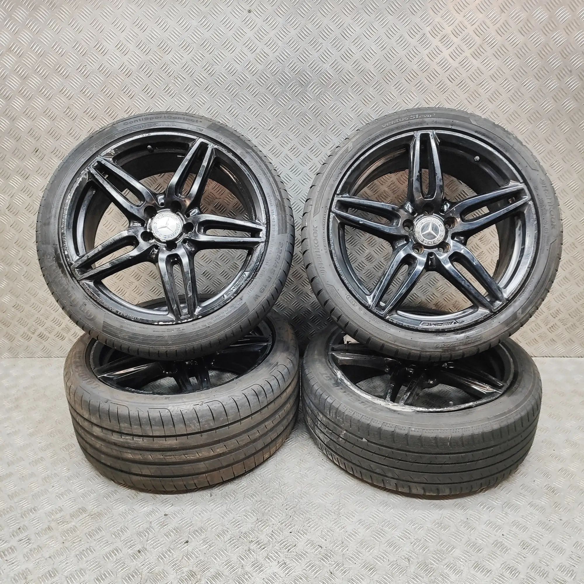 Mercedes-Benz A (W176) Alloy Wheel Set A2134012000, A2134012100 Alloy Wheel Set MERCED...