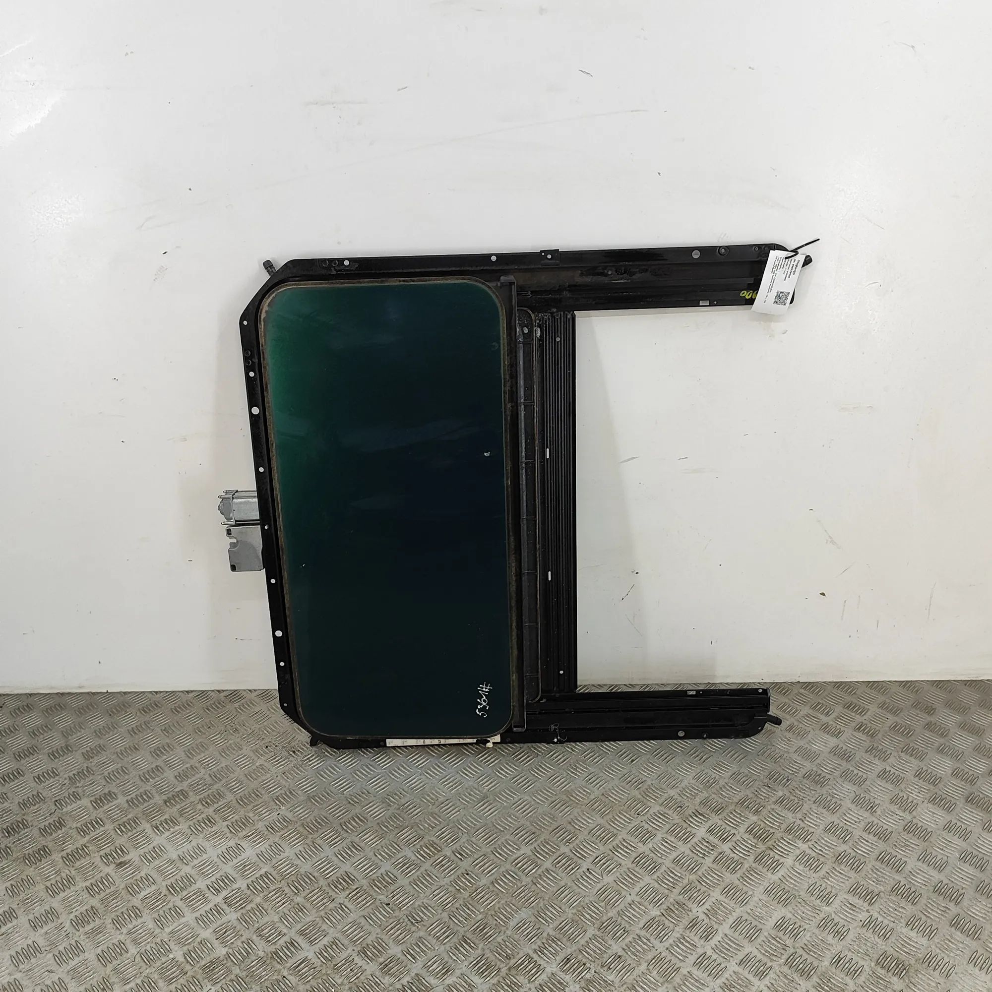 Volkswagen Corrado Katuseluuk, klaasist 535959731, 357877255A, 722684610 Sunroof VW COR...
