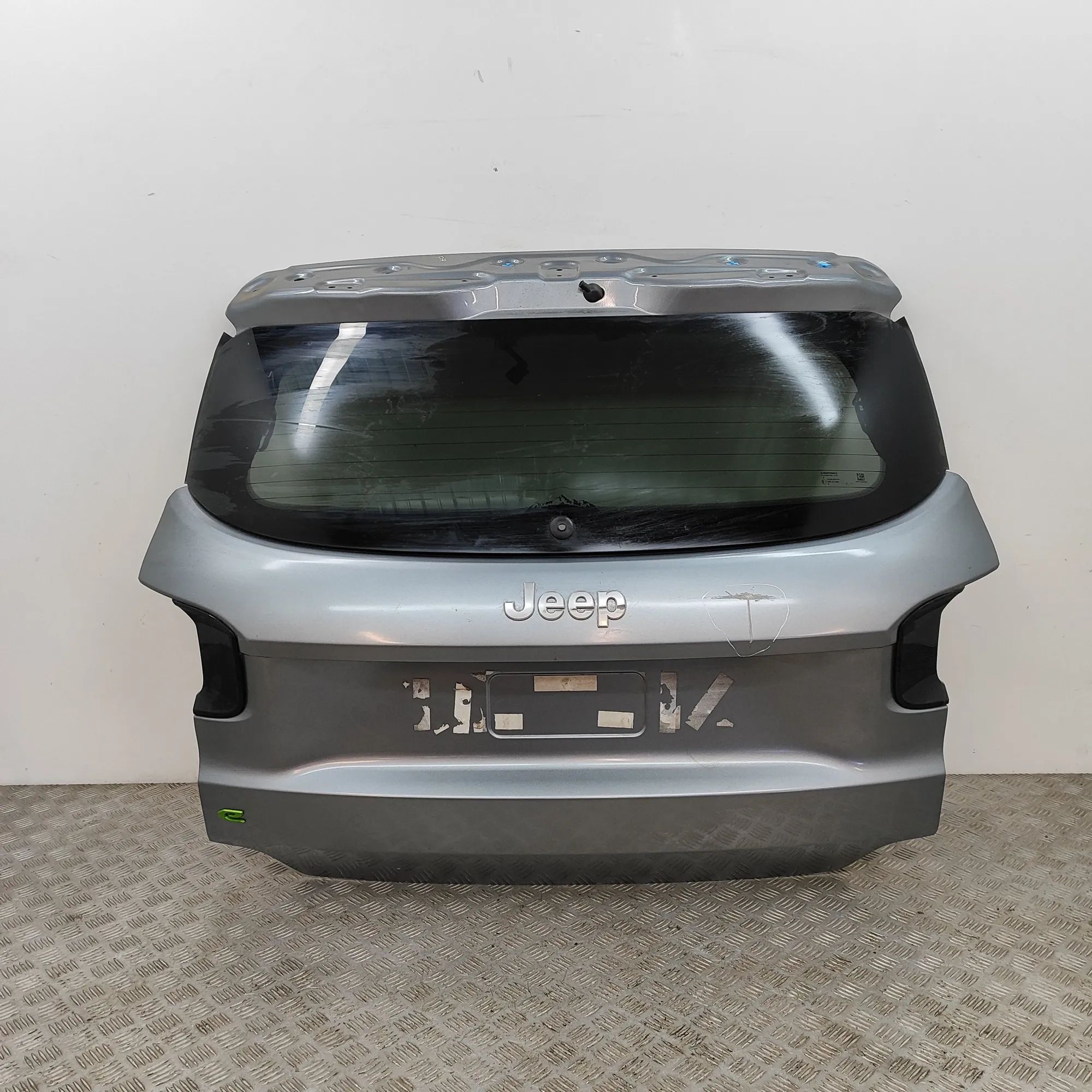 Jeep Avenger Tailgate Bootlid 68670778AA Tailgate Bootlid JEEP AVENGER (J2) (...