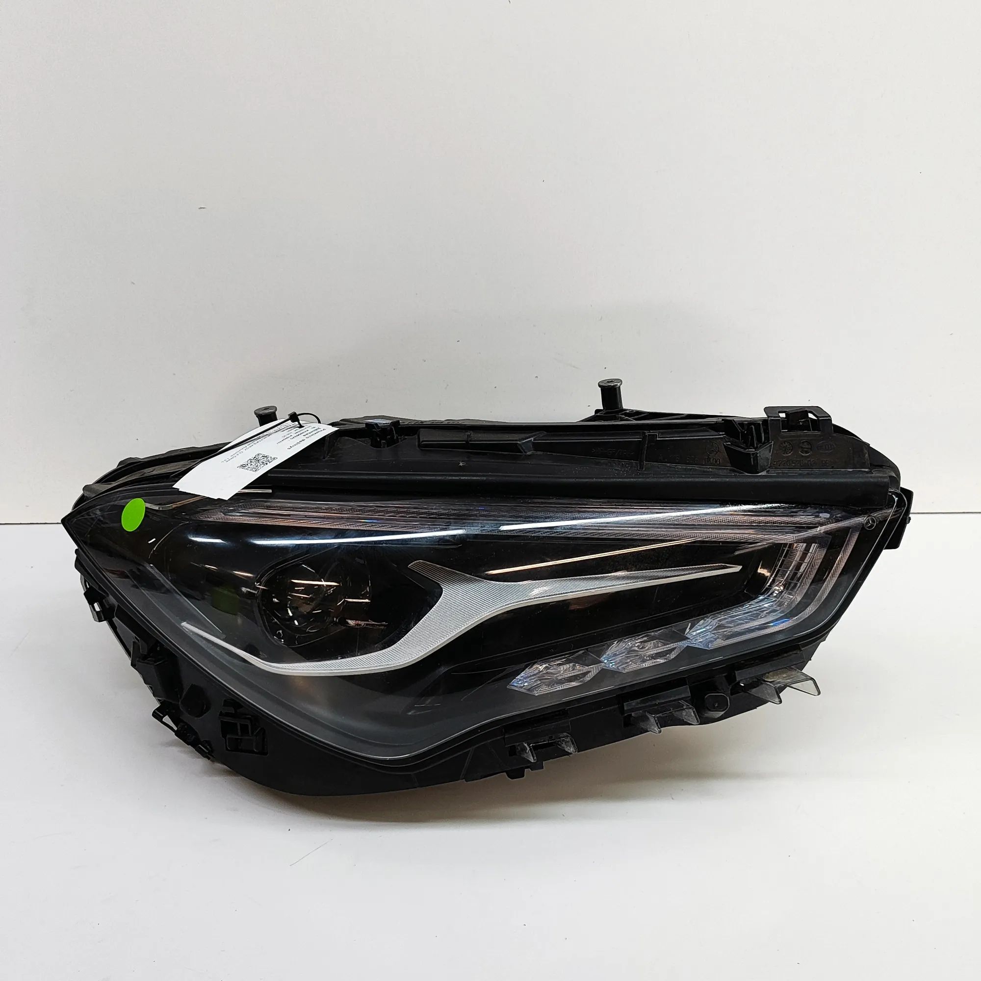 Mercedes-Benz CLA (C118) Front Right Headlight A1189068801 Front Right Headlight MERCEDES-BENZ...