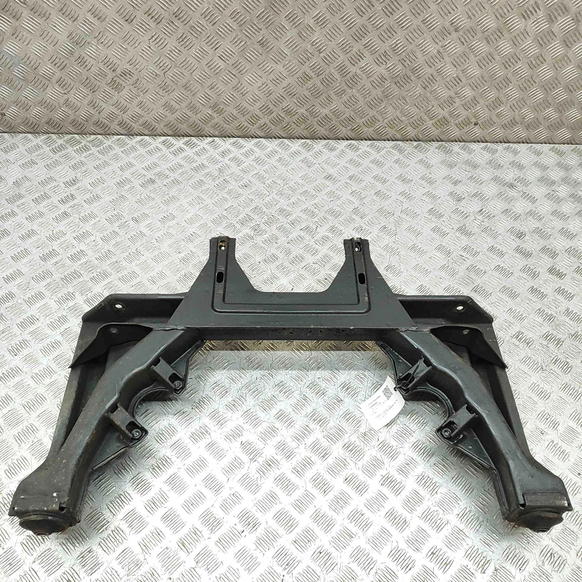 Maserati Biturbo (2, 4, Spyder, Karif) Front subframe 312753102 Front Subframe MASERATI 425 (1987-199...