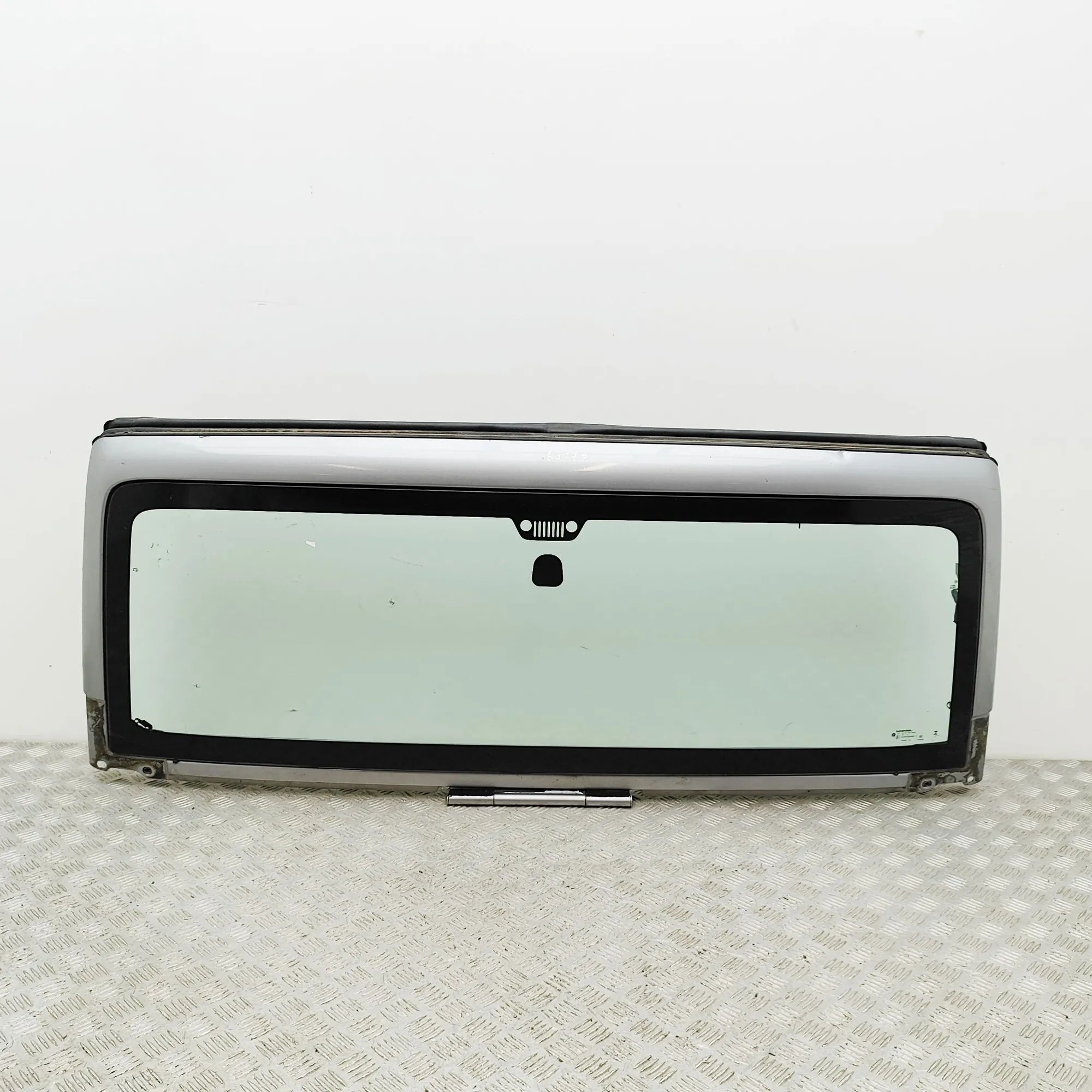 Jeep Wrangler (JK) Front Windshield 68088537AA Front Windshield JEEP WRANGLER (III ...