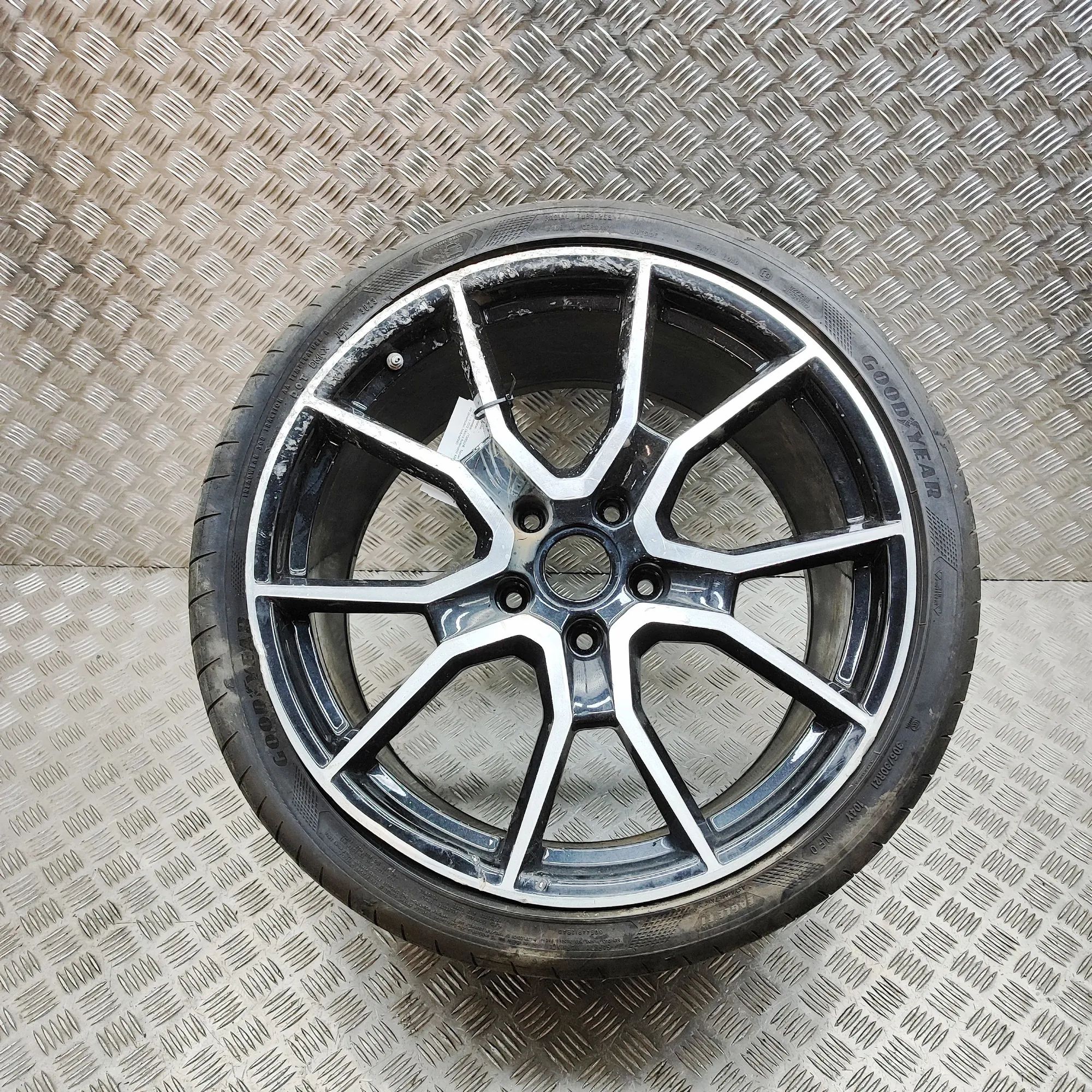 Porsche Taycan Alloy Wheel 9J1601025BD Alloy Wheel PORSCHE TAYCAN (2019-.....