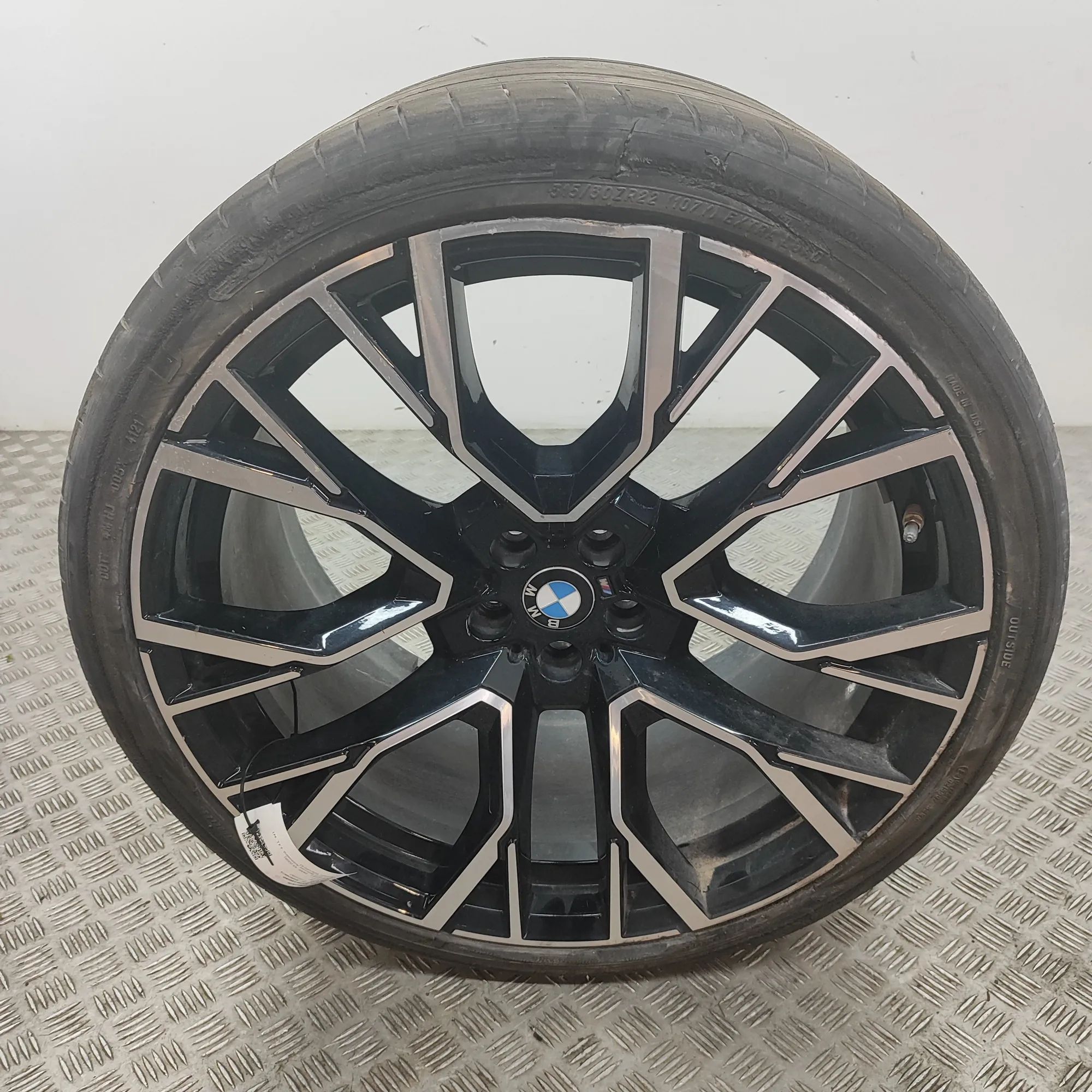 BMW X5 (G05) Alloy Wheel 8090717 Alloy Wheel BMW X5 (G05) (2018-...)

Pa...