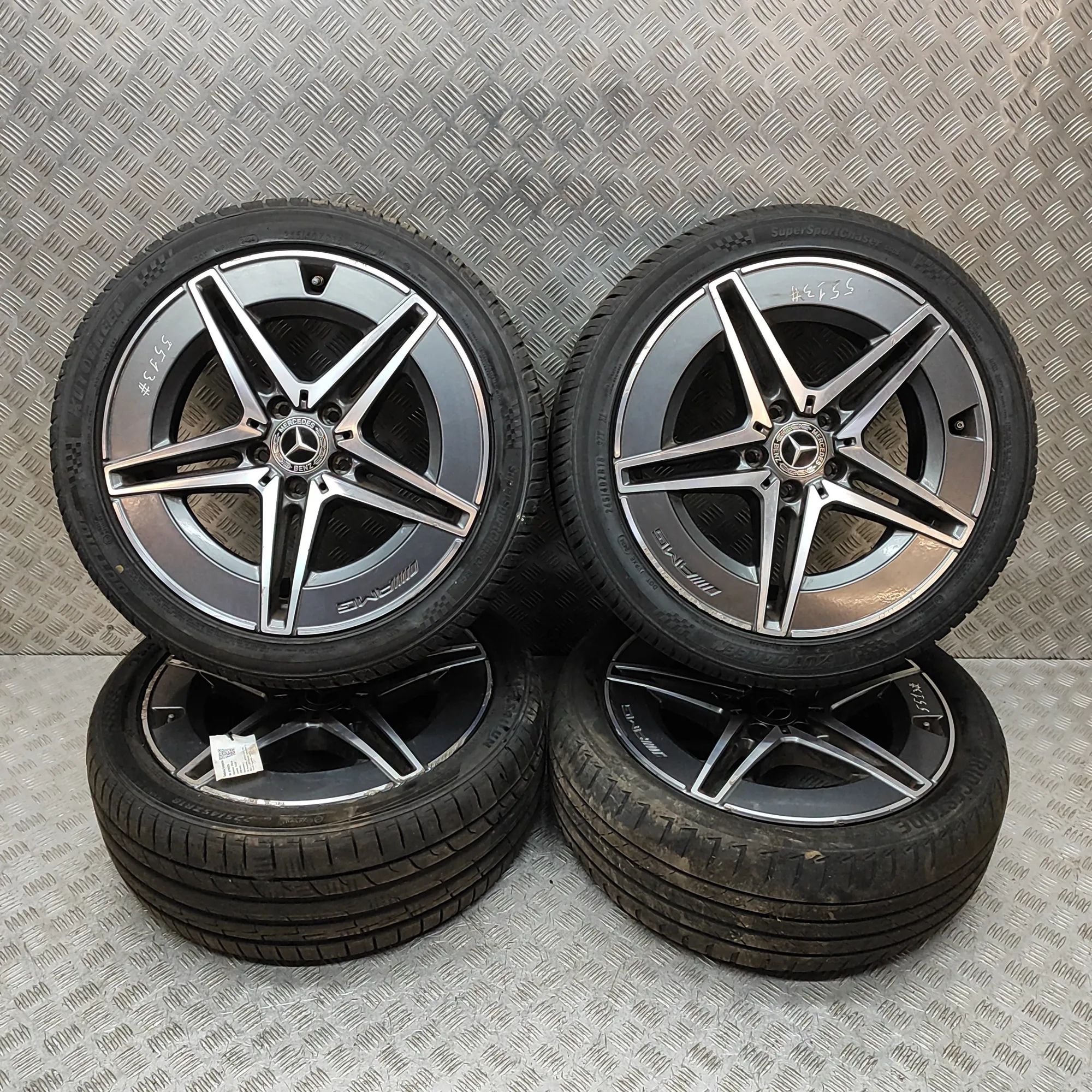 Mercedes-Benz A (W177) Alloy Wheel Set A2064011800, A2064011700 Alloy Wheel Set MERCED...