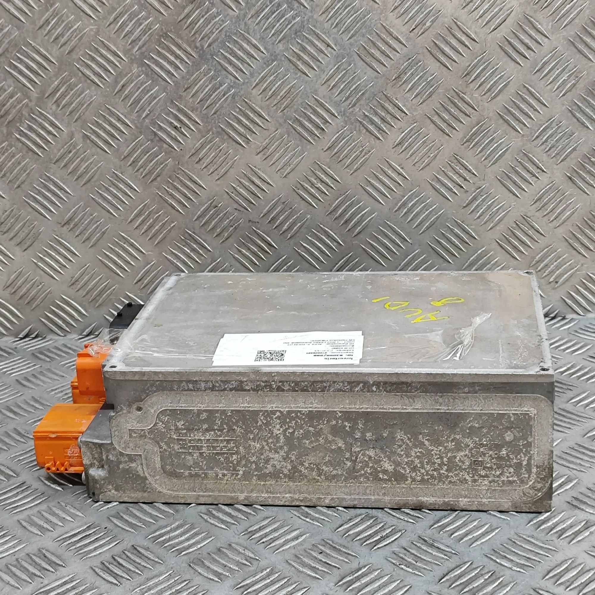 Audi e-tron GT (FW) Inverter 5QE915684CH Inverter AUDI E-TRON GT (Saloon F83...
