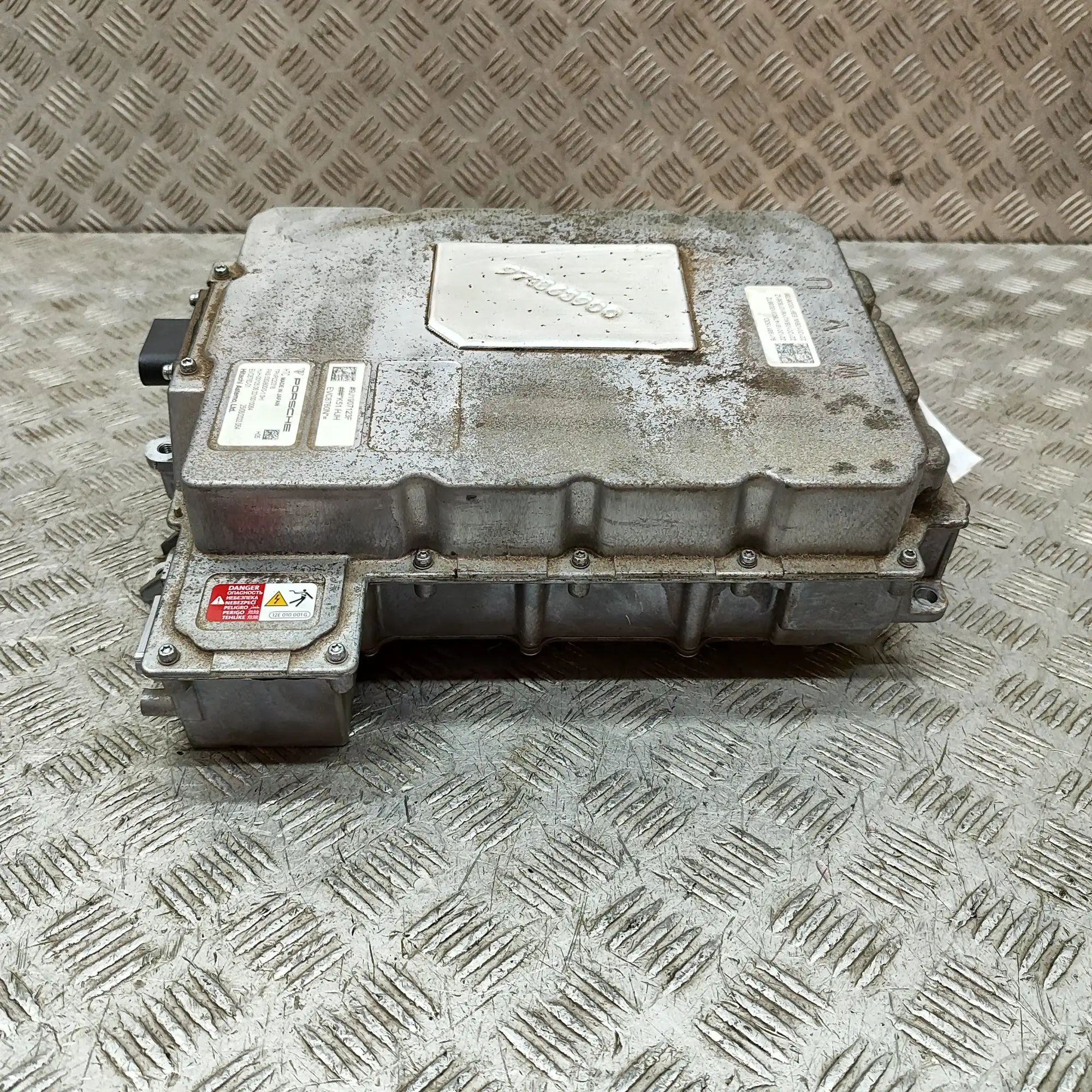 Porsche Taycan Inverter TPNP020318, 9J1907123F Inverter PORSCHE TAYCAN ...