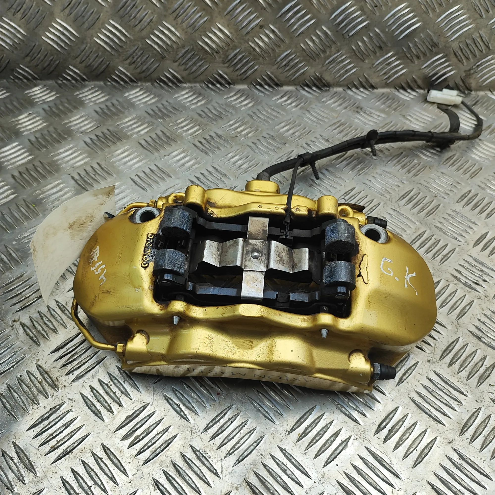 Rear Left Brake Caliper Brand/Model: ASTON MARTIN DB11
Year: 2022
Engin...
