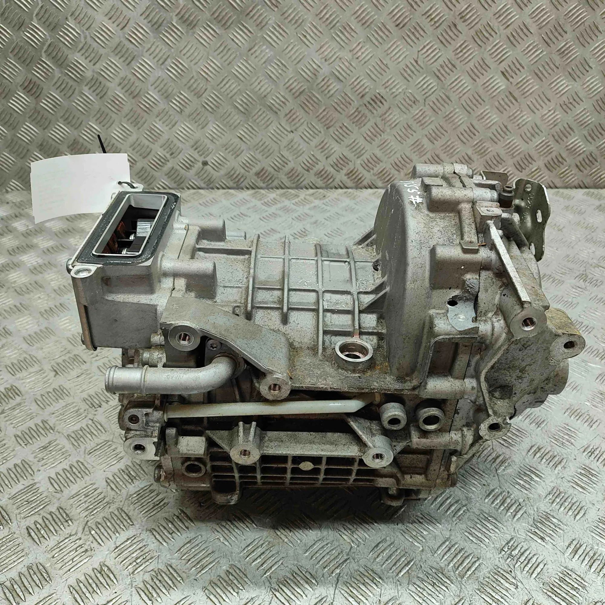 Skoda Enyaq Electric motor EV 0EJ901135B, 0EJ901116A, 0EJ901105C Electric mot...