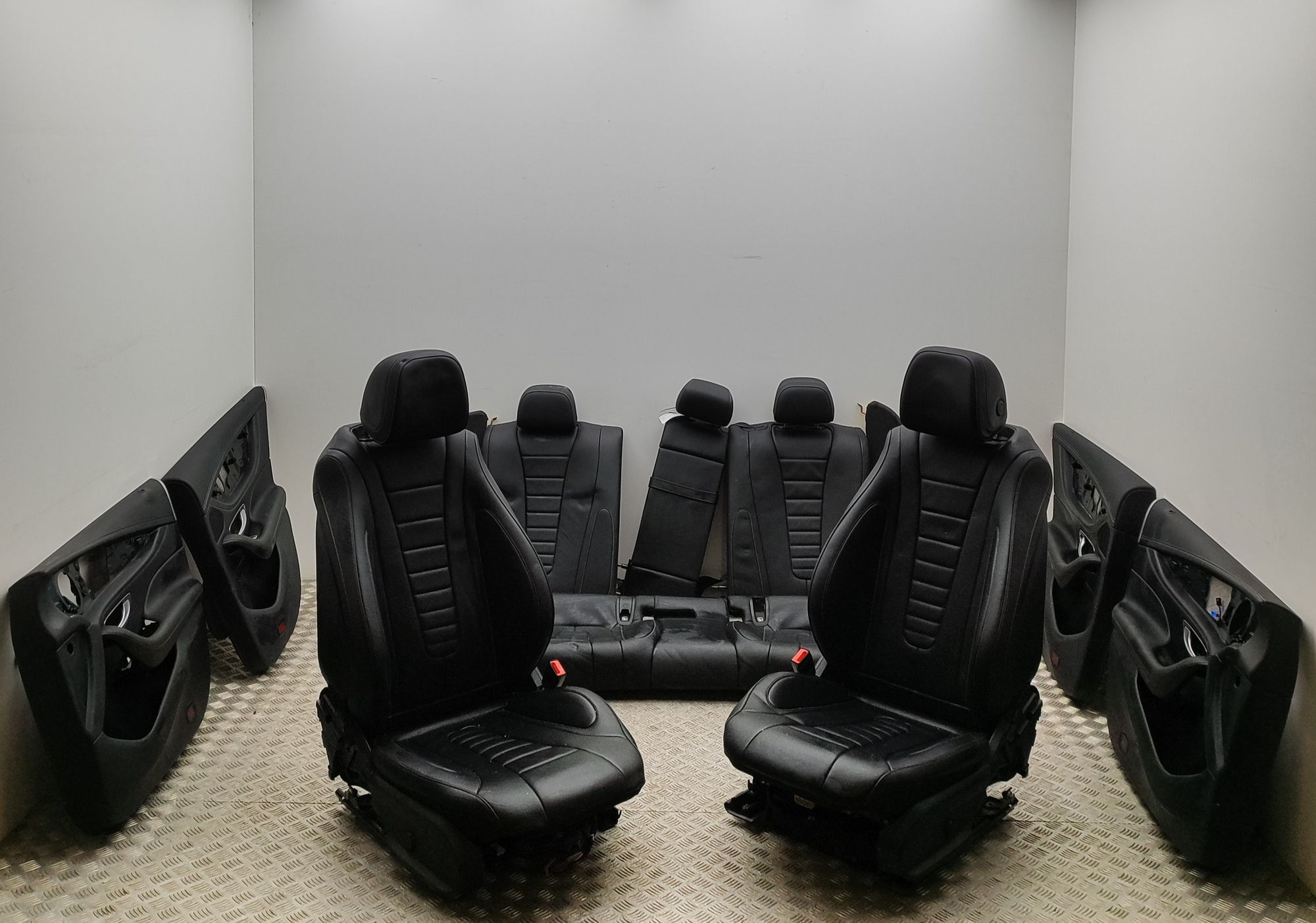 Mercedes-Benz CLS (C257) Interior Seats W/ Door Cards Kit A2579201500, A2579201600, A2579207100 Interior ...