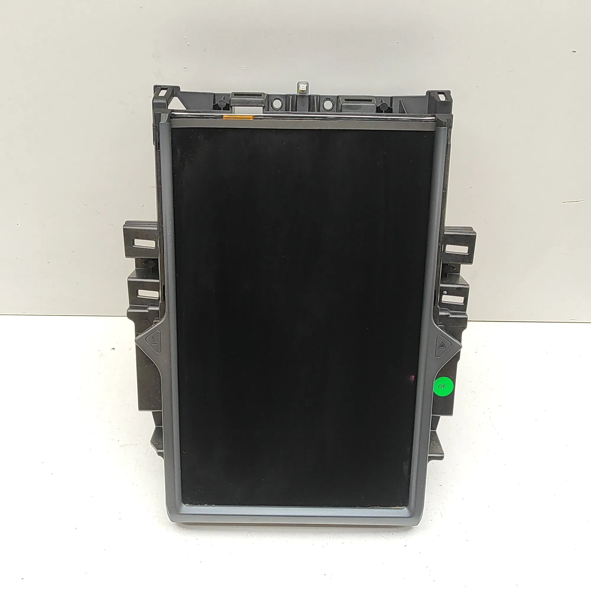 Tesla Model X Navigation Screen Display 1451809-03, 1451809-83 Navigation Screen Displa...
