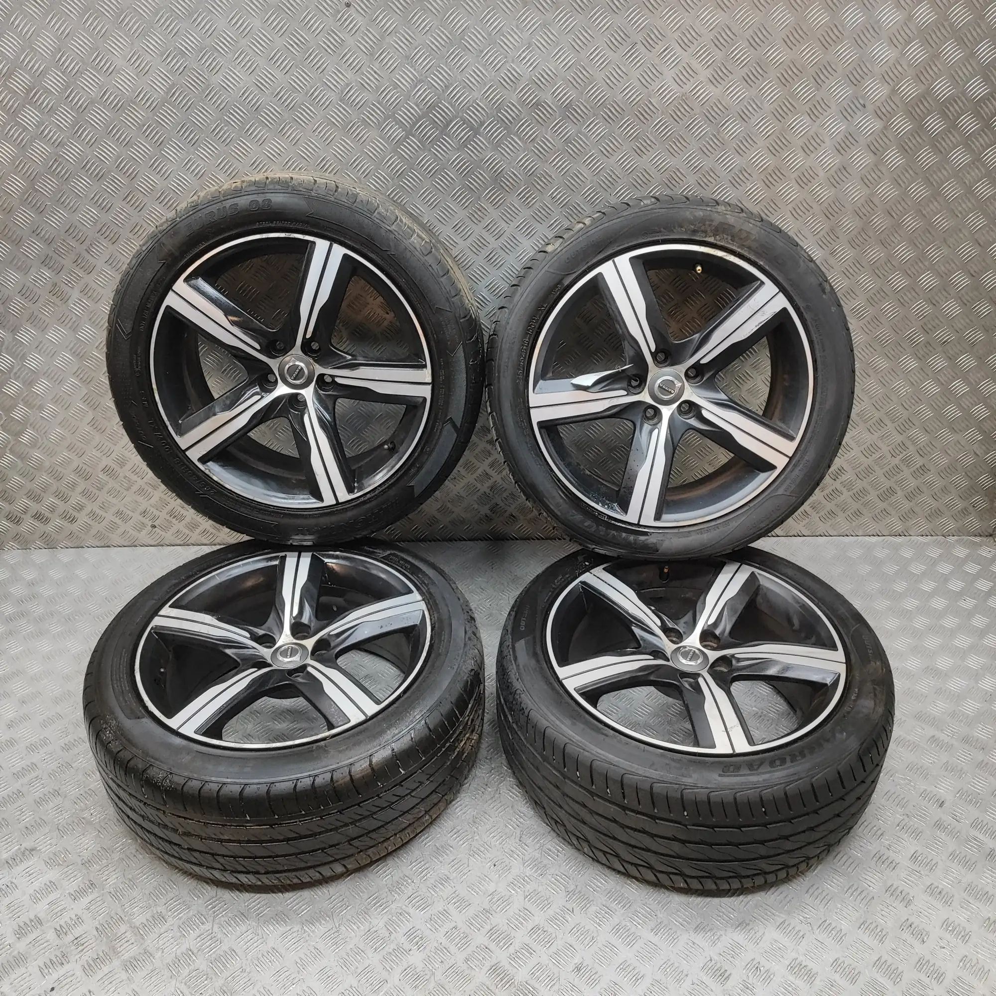 Volvo S90 Alloy Wheel Set 31445302 Alloy Wheel Set VOLVO V90 (II) (2016-....