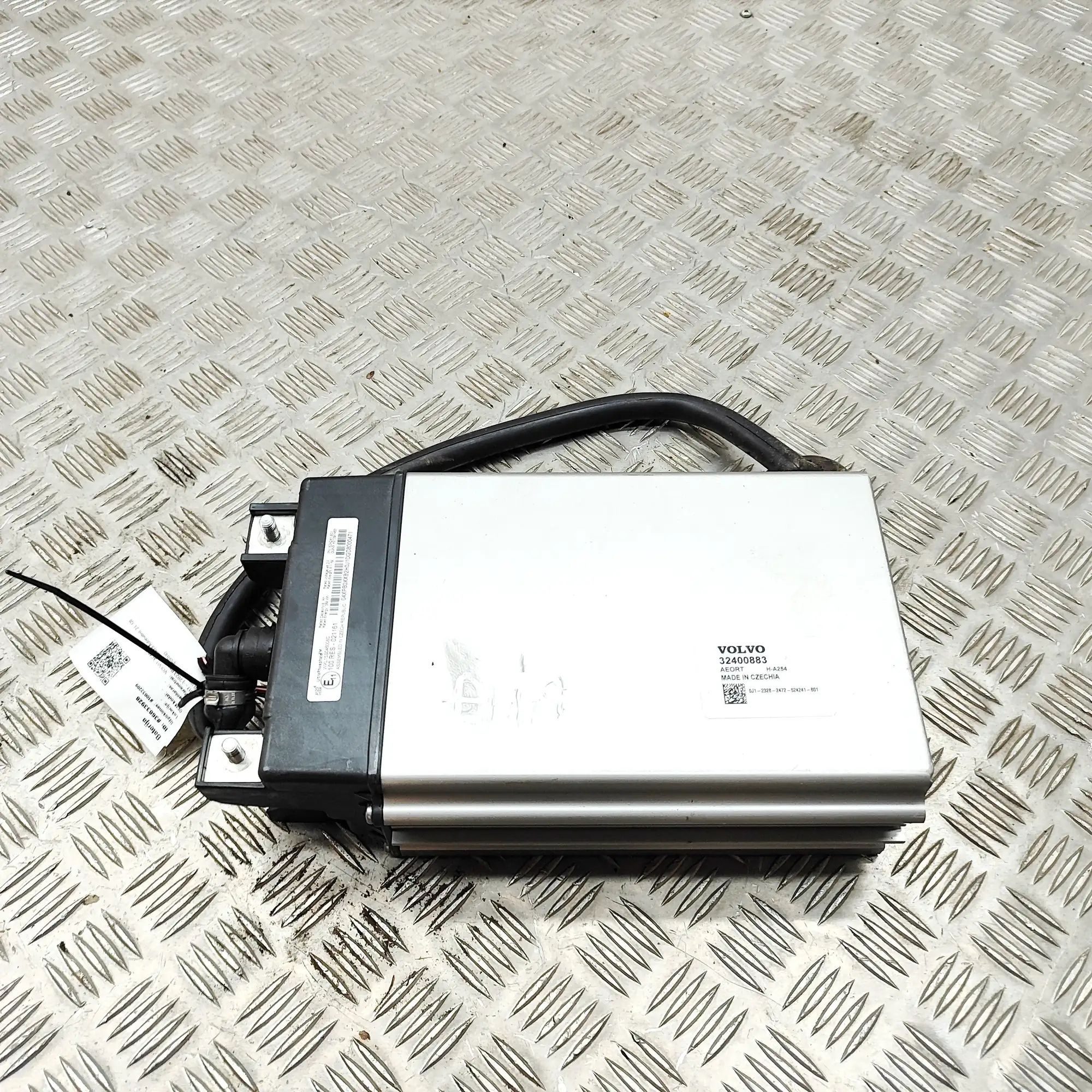 Volvo XC40 / EX40 battery 32400883 Battery VOLVO XC40 (536) (2017-...)

P...