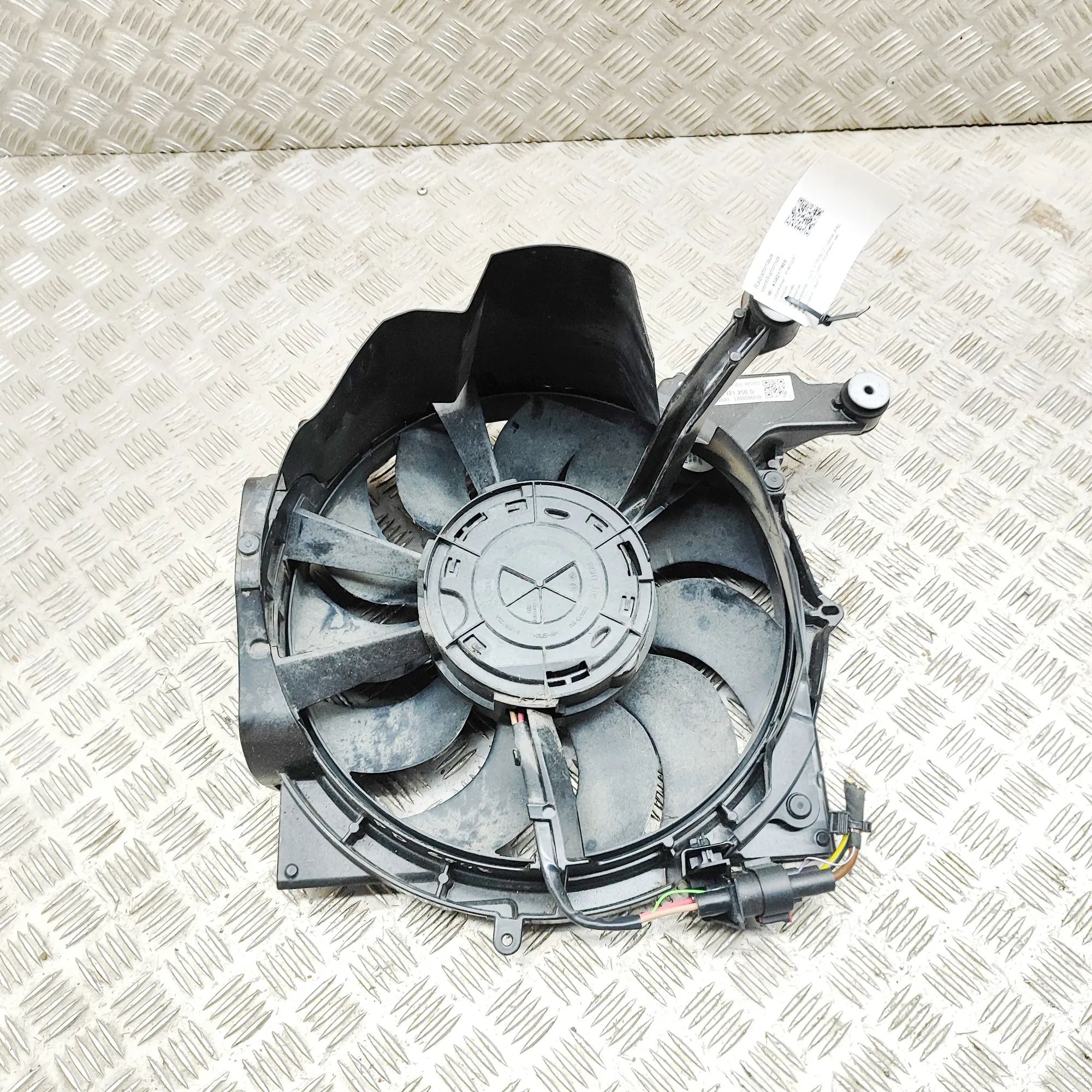 Audi e-tron GT (FW) Radiator Fan 9J1121384, 9J1121250D Radiator Fan AUDI E-TRON ...