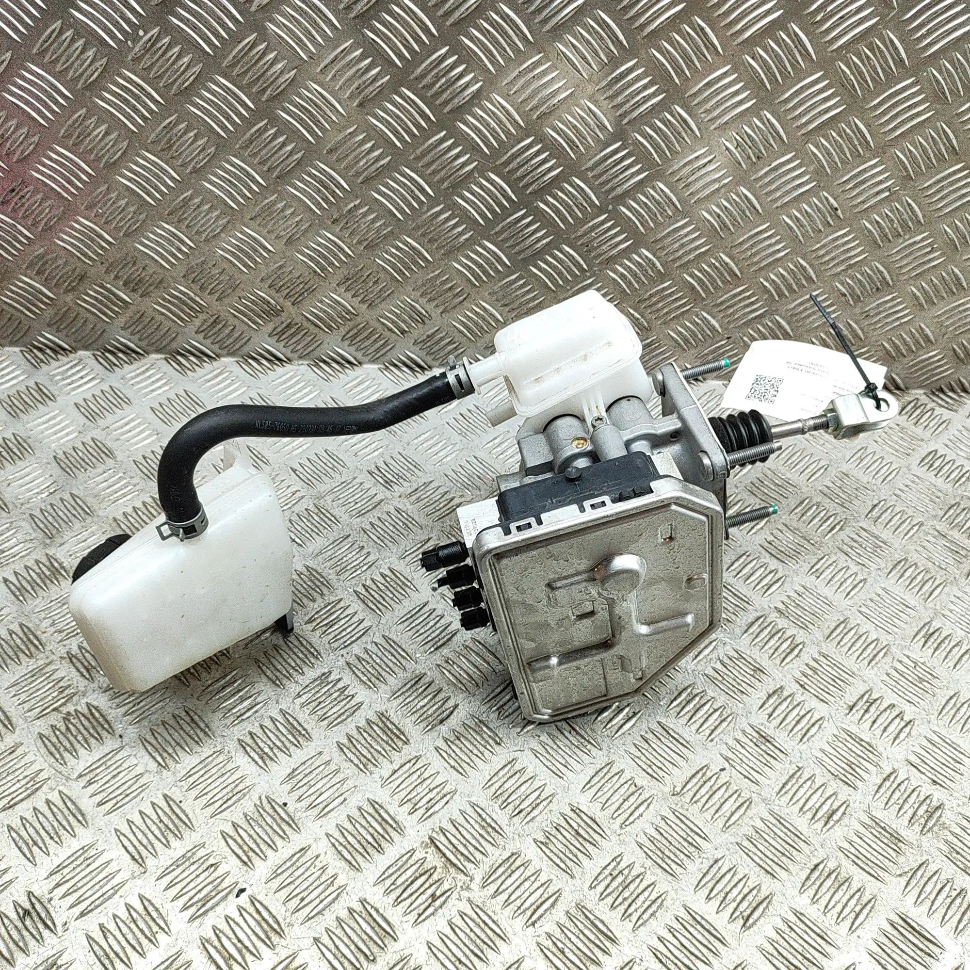 Hyundai Ioniq 5 Brake Servo Booster KL585-00900, 58500-KL900 Brake Servo Booster HY...