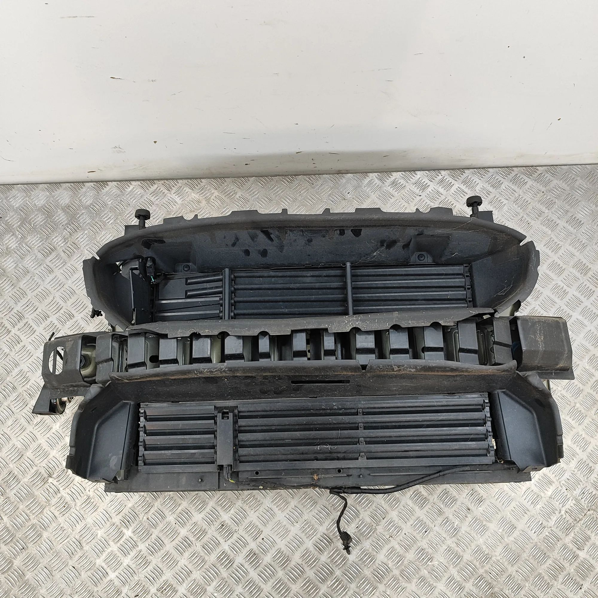 Ford Puma Slam Panel Frame Kit L1TB-S16E146-A, WSS-M4D670-B1, M1TB-109A26 Slam...