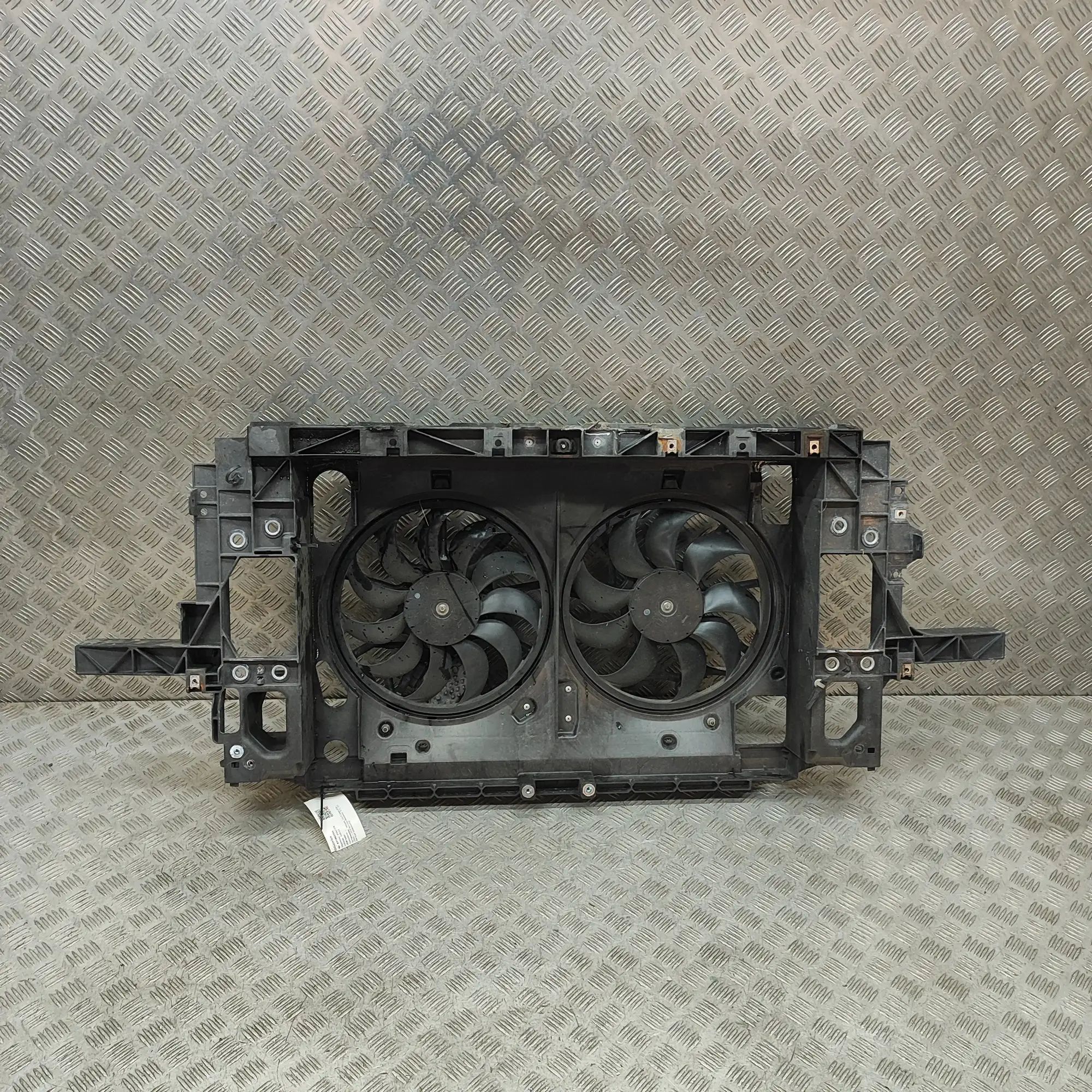 Nissan 370Z Engine Cooling Fan Shroud 21483JK00A, 21481JK000, 625011EA0A, A18700A2800...