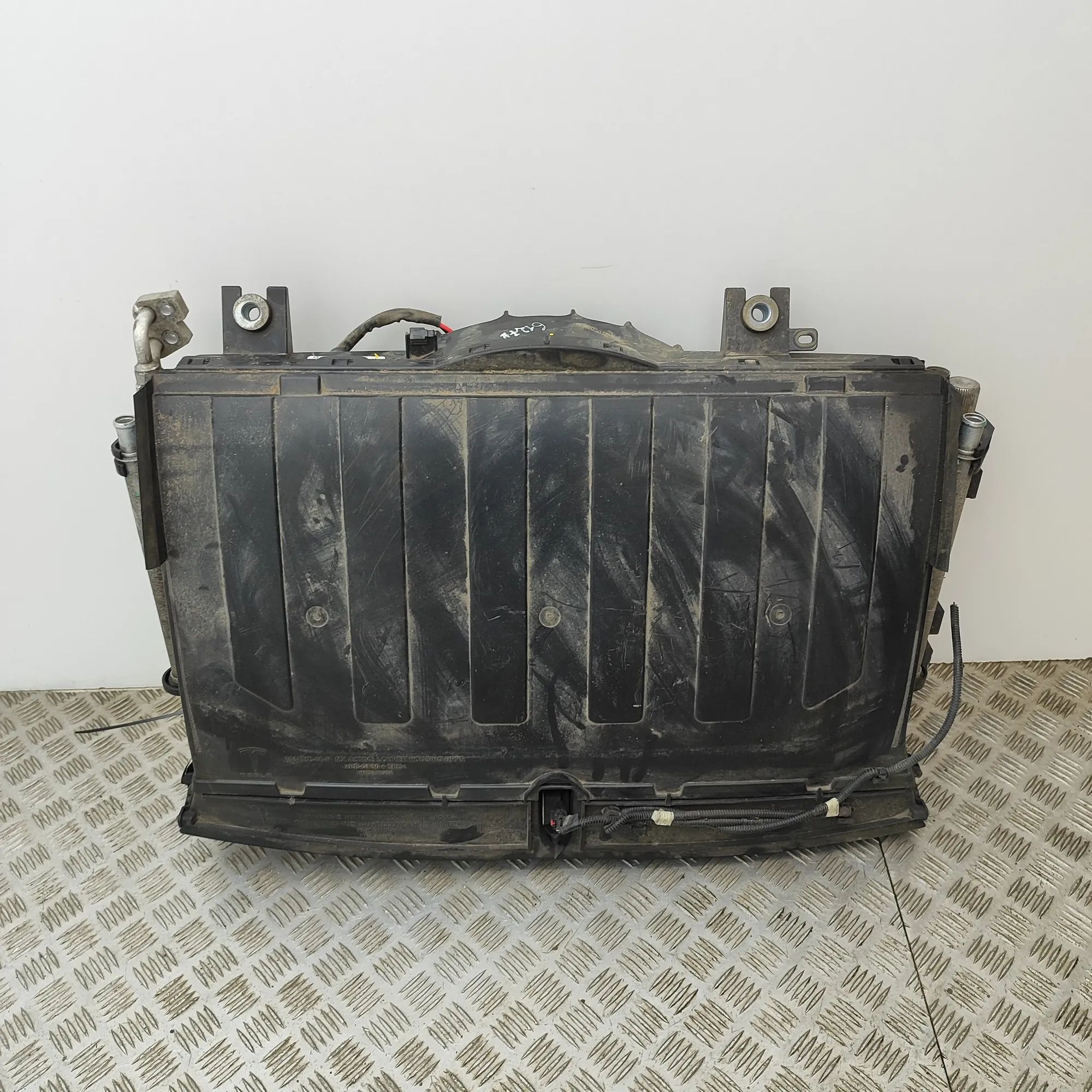 Tesla Model X Cooling Radiator Pack 5A0795680000, 1048500-00-F, 1034853-00-F, 10348...