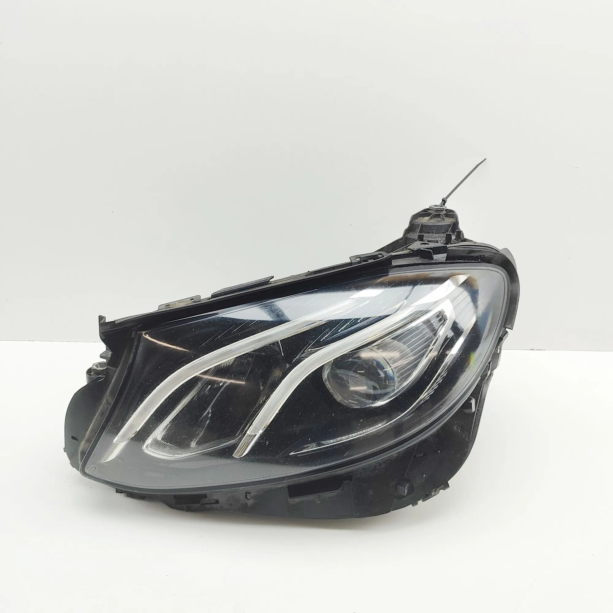 Mercedes-Benz A (W176) Front Left Headlight A2139069103 Front Left Headlight MERCEDES-BENZ ...
