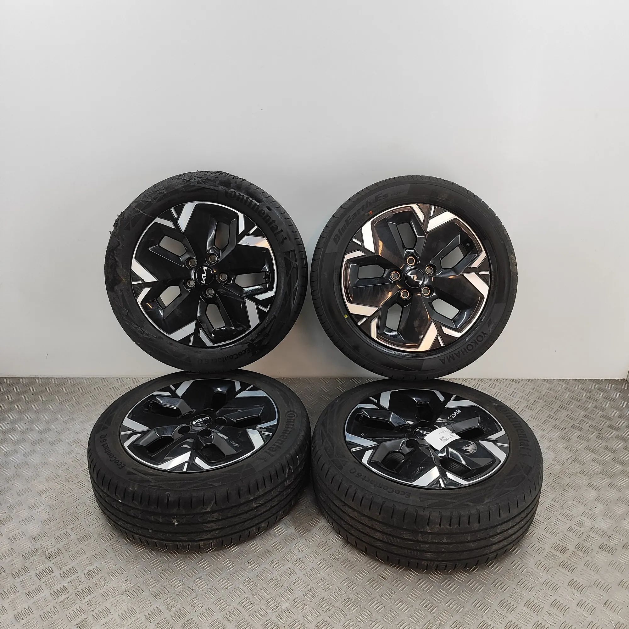 Kia Niro Alloy Wheel Set 52910-AO000 Alloy Wheel Set KIA NIRO (II) (2022...