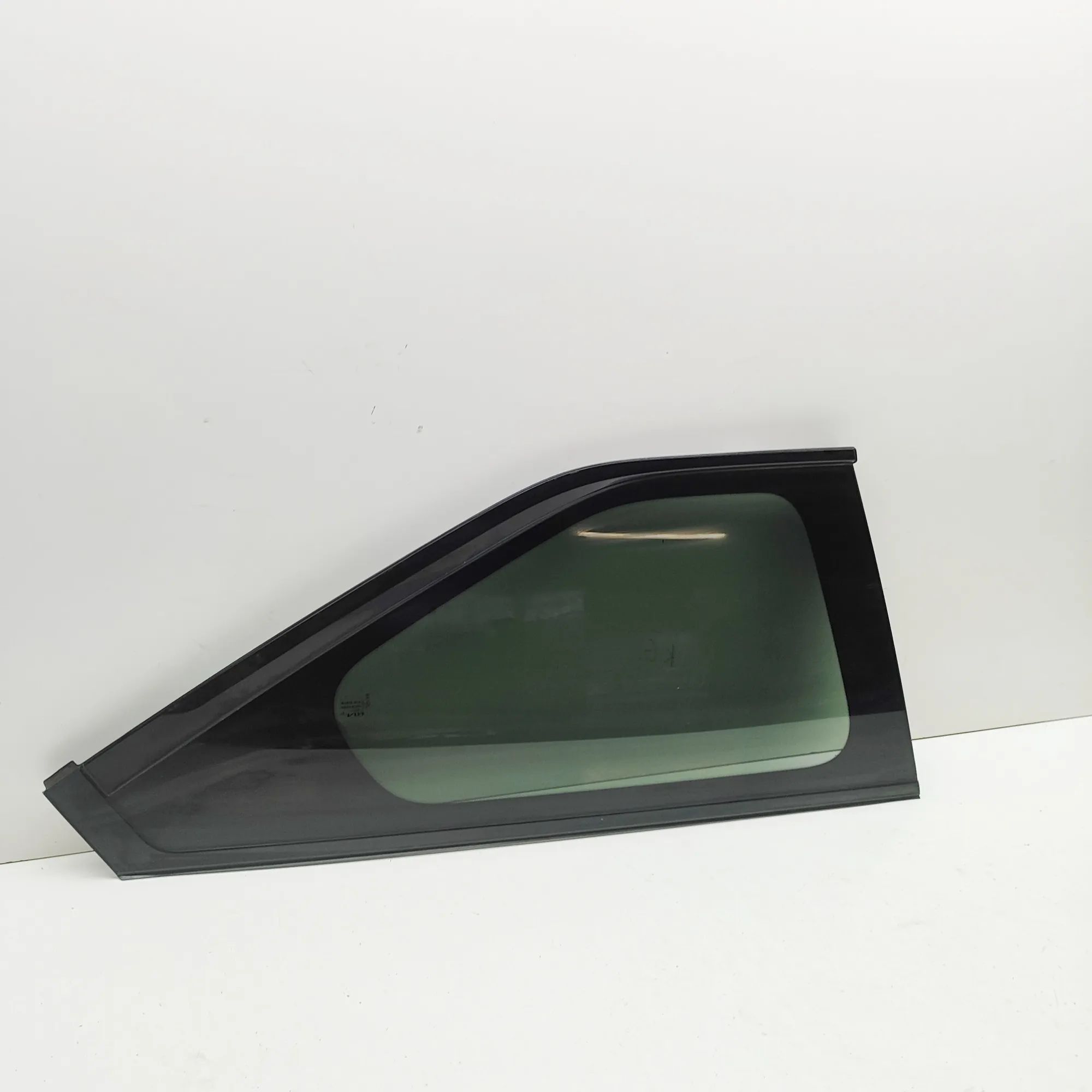 Kia EV9  Rear Left Quarter Window 87810-DO300 Rear Left Quarter Window KIA EV9 (M...