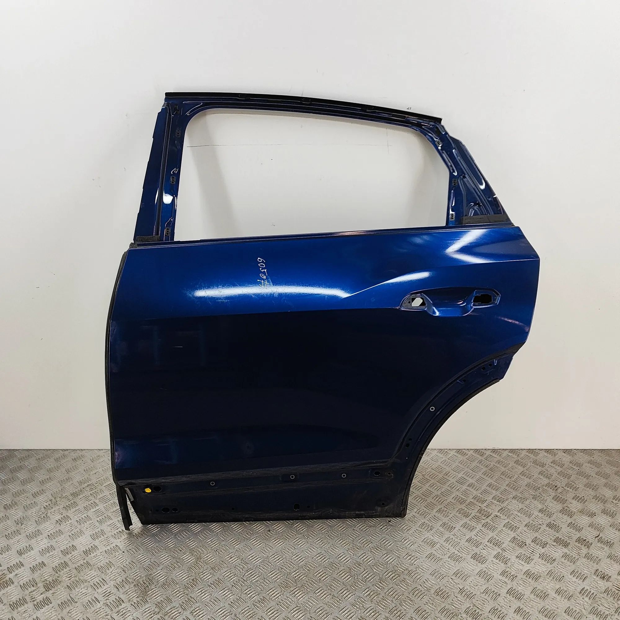 Audi e-tron Rear Left Door 4K4833051A Rear Left Door AUDI E-TRON (Sportbac...