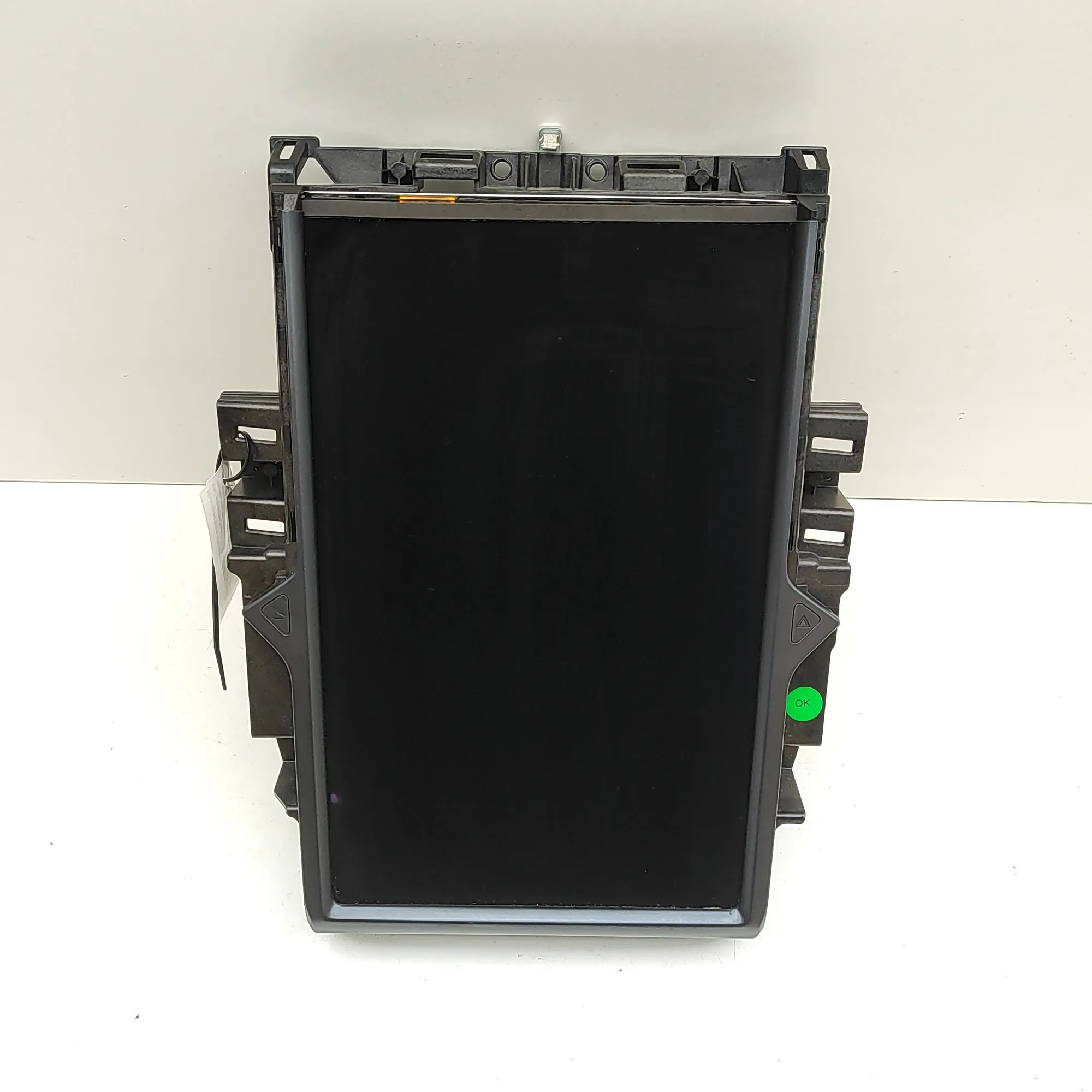Tesla Model X Navigation Screen Display 1451809-83-H, 1451809-03, 1451809-83, 1450737-0...