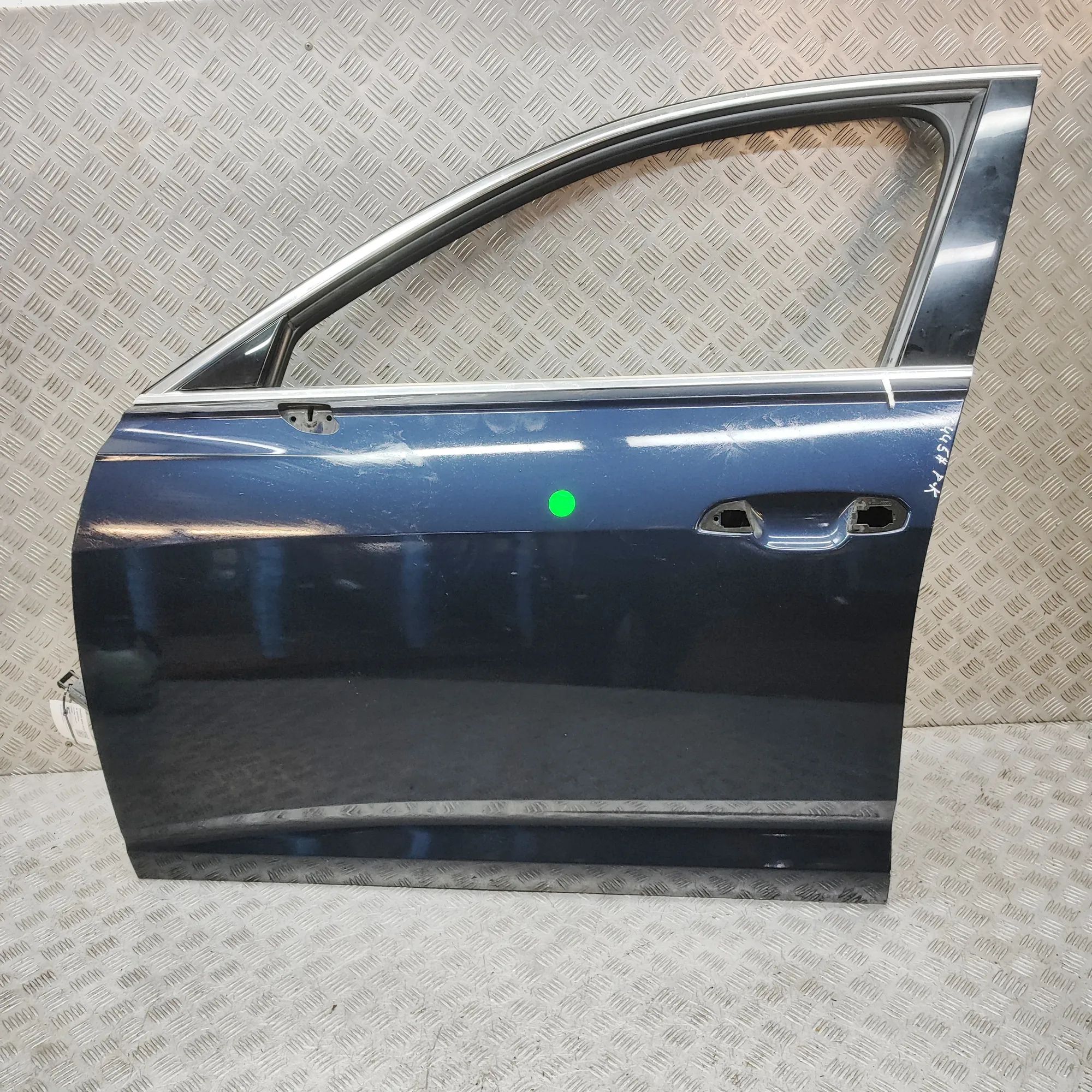 Audi A6 (C8) Front Left Door 4K0831051B Front Left Door AUDI A6 (C8 Avant 4A...