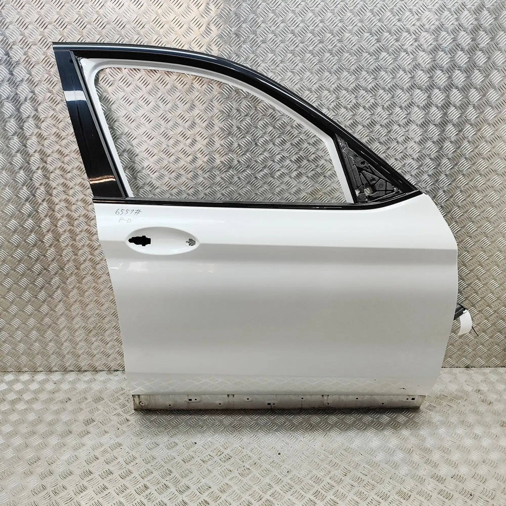 BMW X3 / iX3 (G01) Front Right Door 7465528 Front Right Door BMW IX3 (G08) (2020-.....
