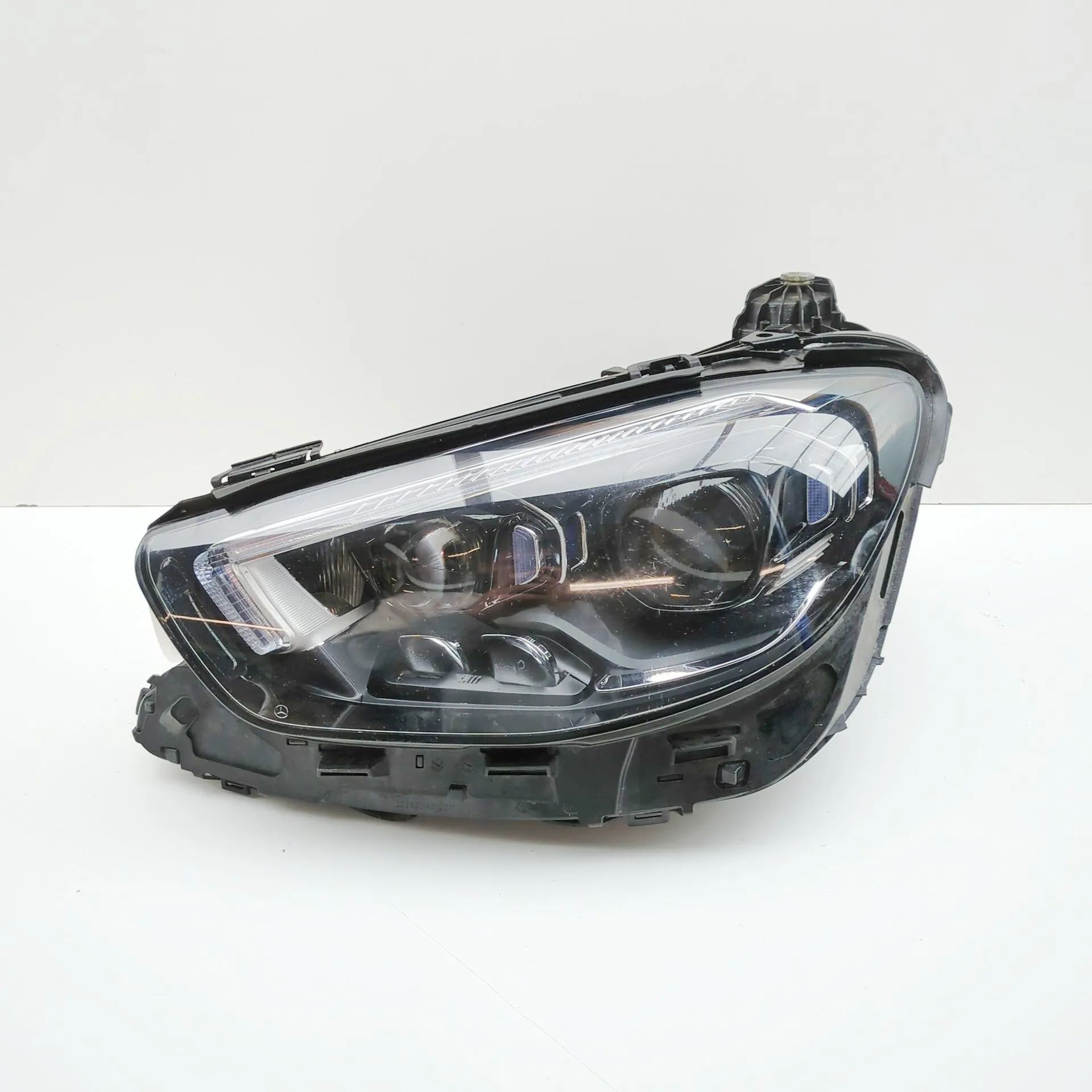 Mercedes-Benz A (W176) Front Left Headlight A2139060110 Front Left Headlight MERCEDES-BENZ ...
