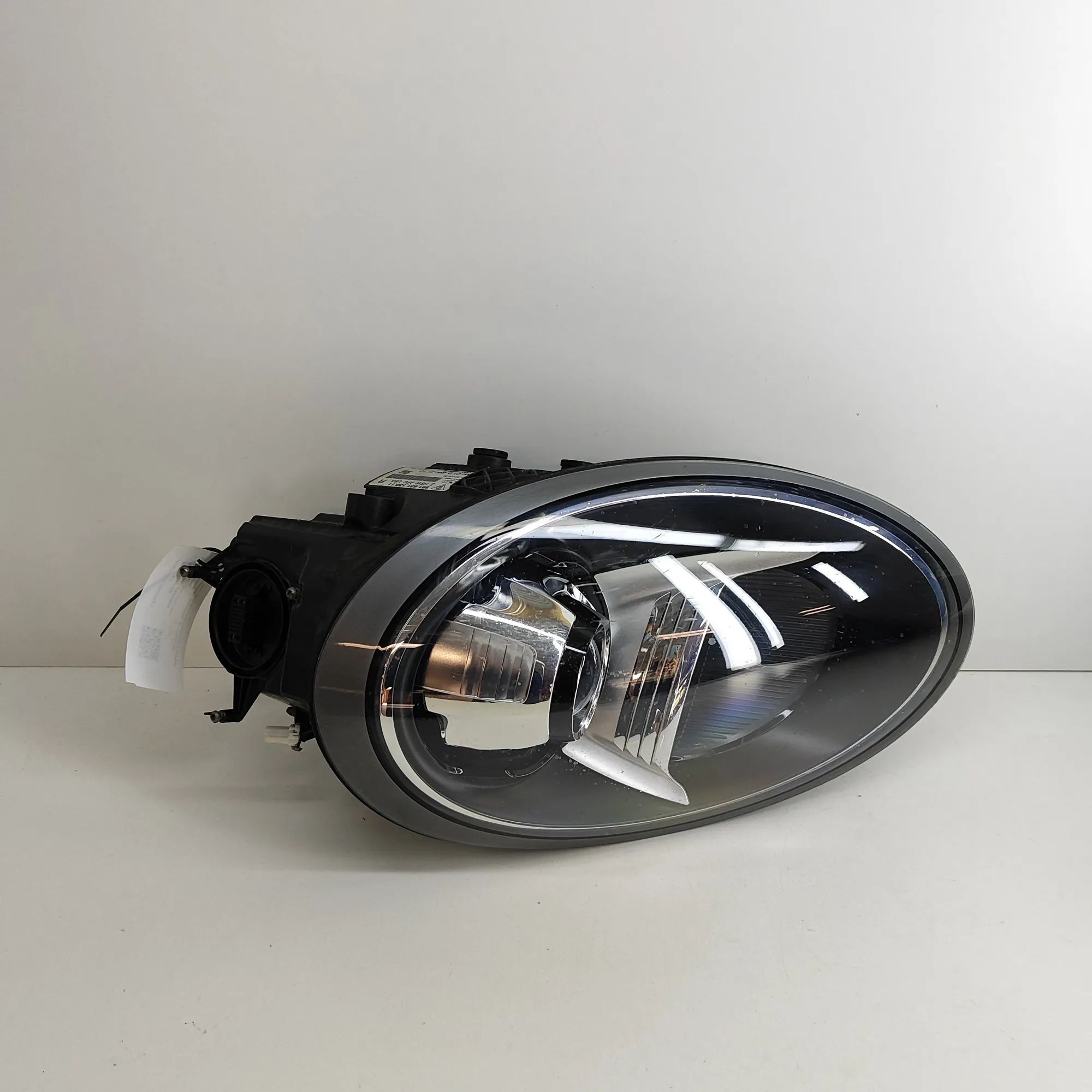Porsche 911 (991) Front Right Headlight 99163113611 Front Right Headlight PORSCHE 911 (...