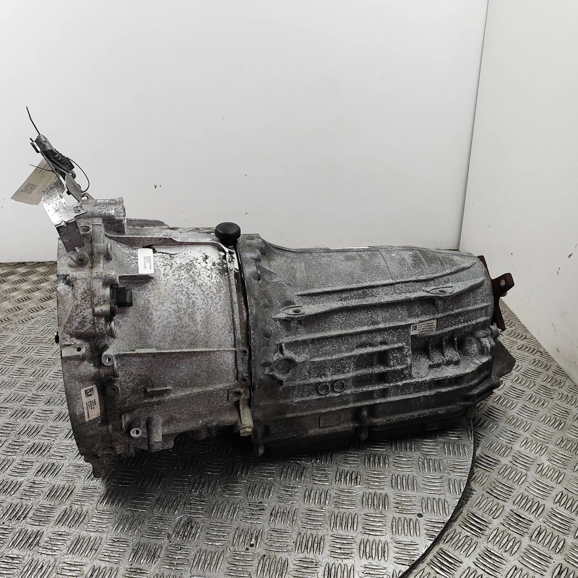 Mercedes-Benz A (W176) Gearbox A2222706904, A2222704604, 724.295 Gearbox MERCE...