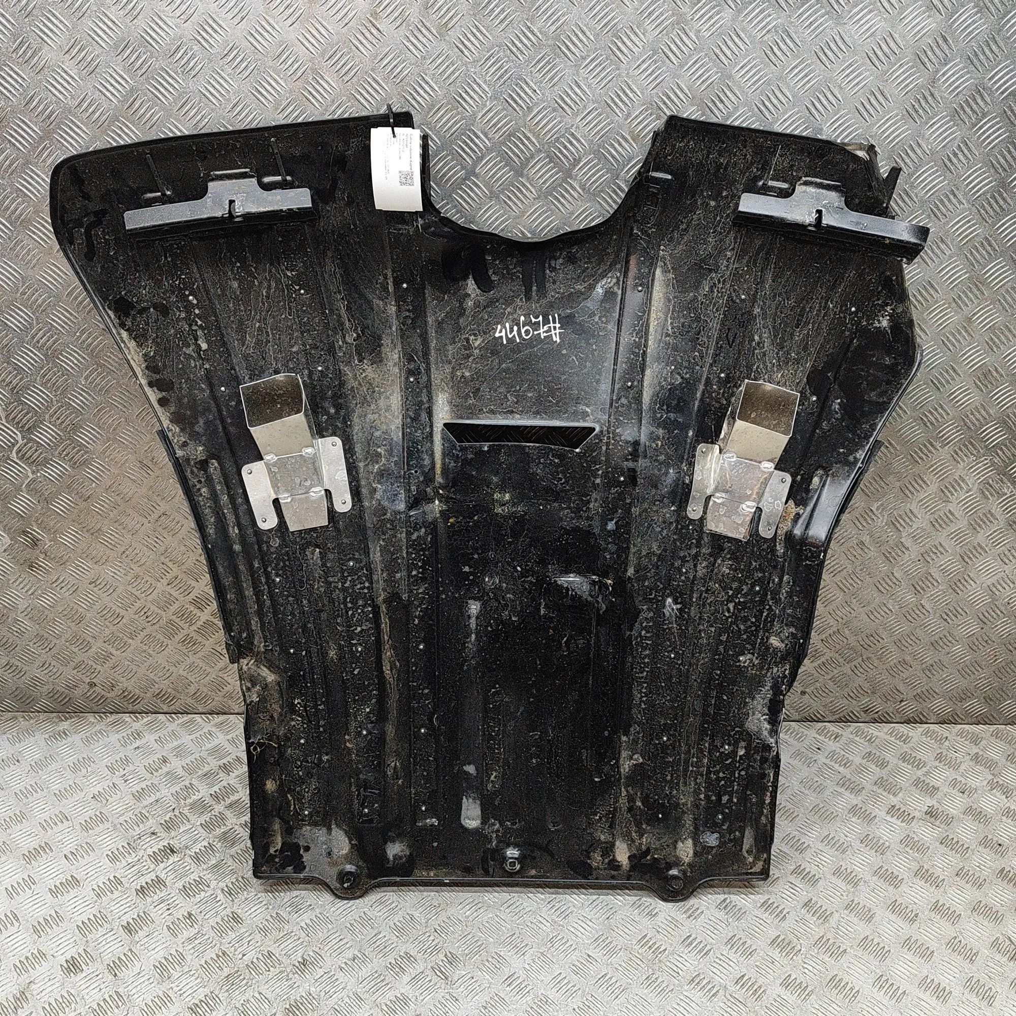 Porsche 911 (992) Rear Middle Underbody Cover 9GT.825.197.B, 9GT825197B Rear Middle Underbody...