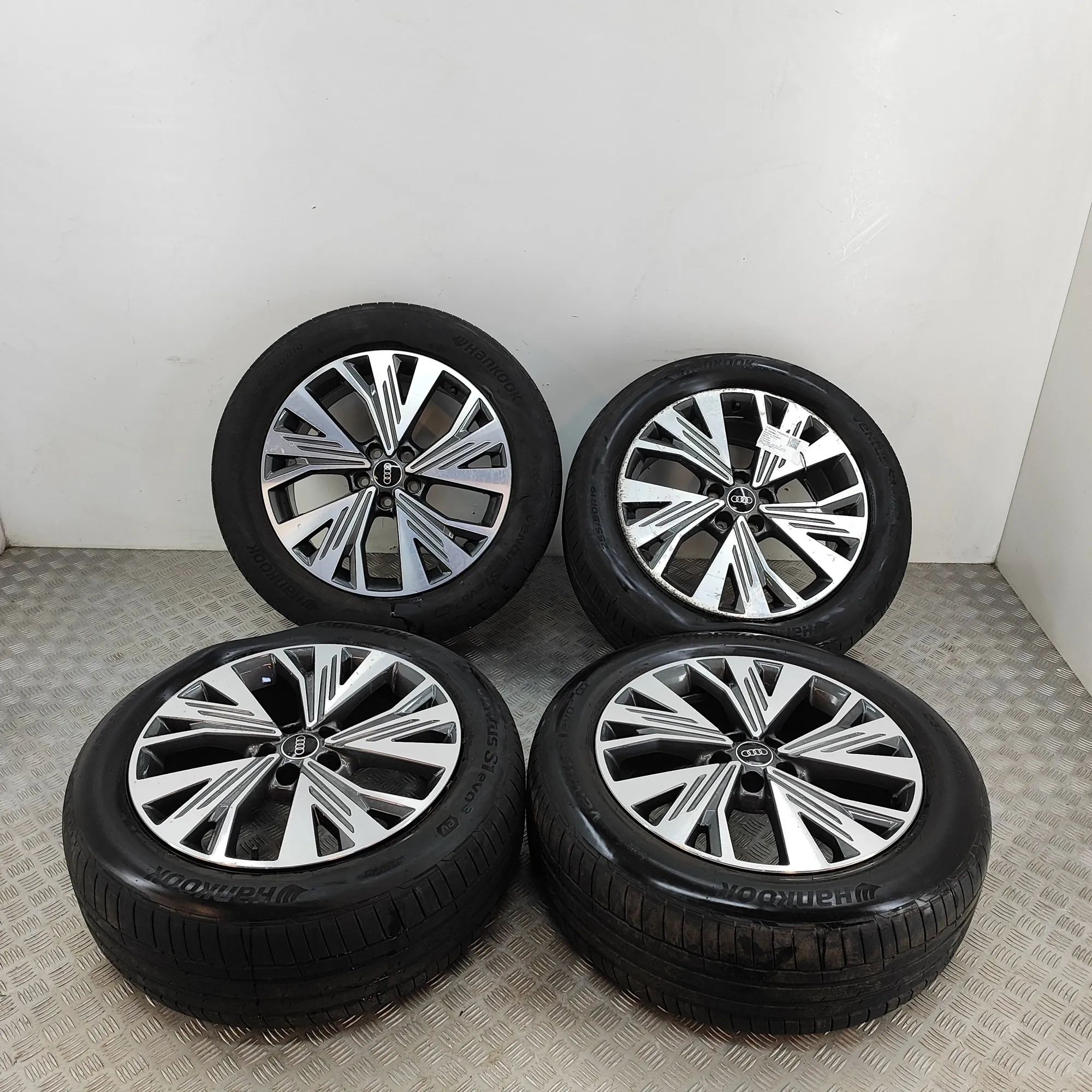 Audi Q4 e-tron Alloy Wheel Set 89A601025AN Alloy Wheel Set AUDI Q4 (SUV F4B) (...