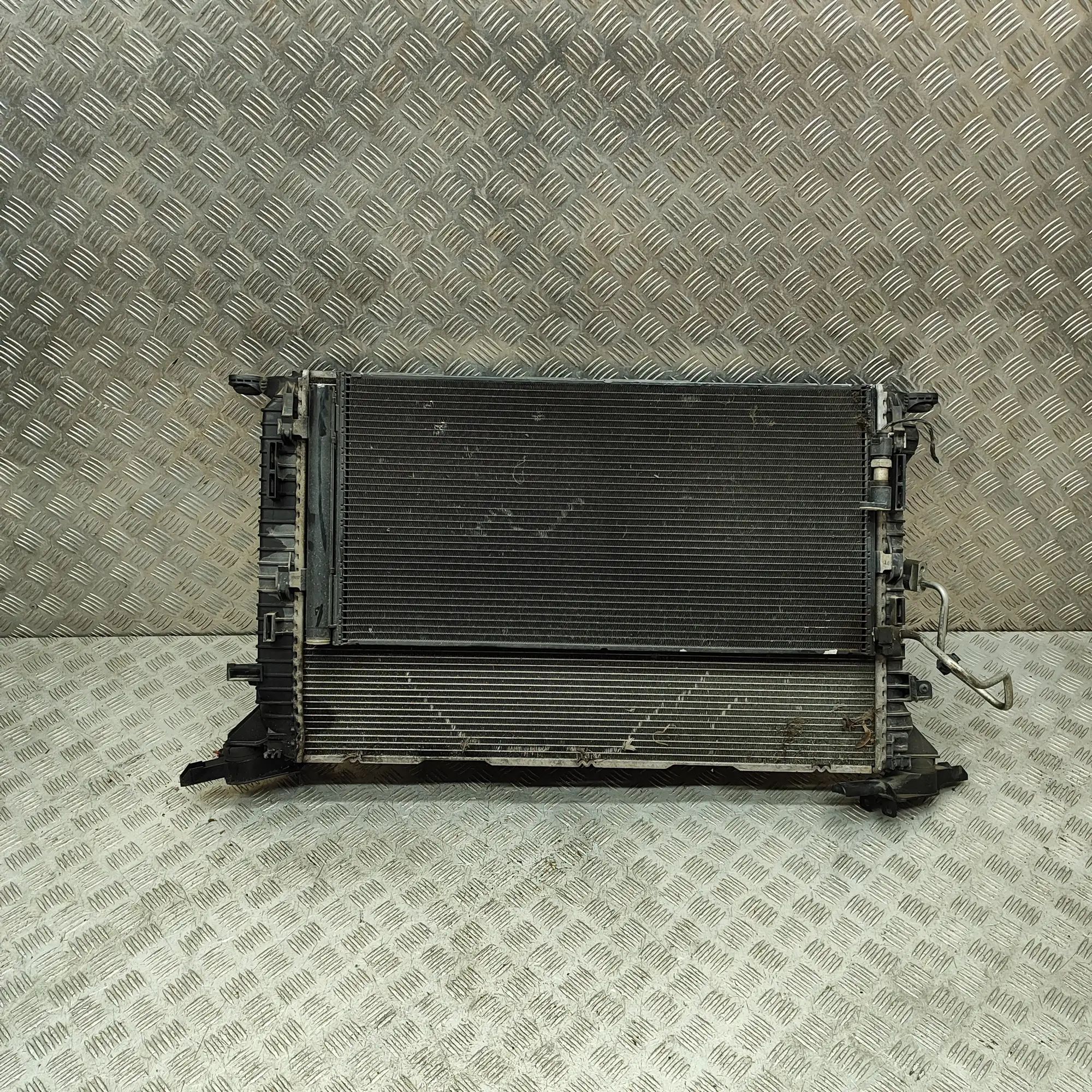 Porsche Macan Cooling Radiator Pack 95B121003A, 95B959455, 95B121207A, 8T0260401F, ...