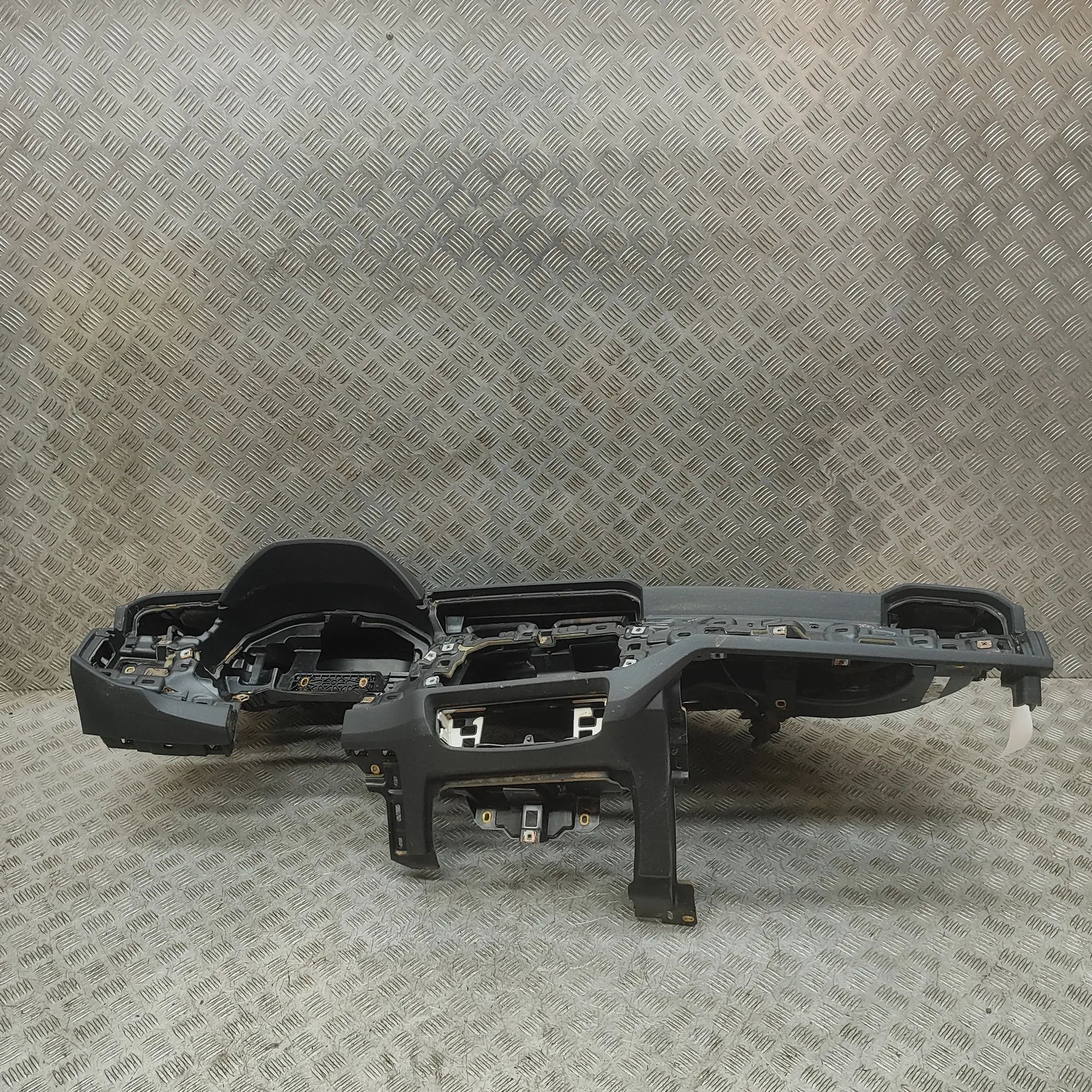 Audi Q3 (F3) Dashboard 83B857001 Dashboard AUDI Q3 (F3) (2018-...)

Pa...