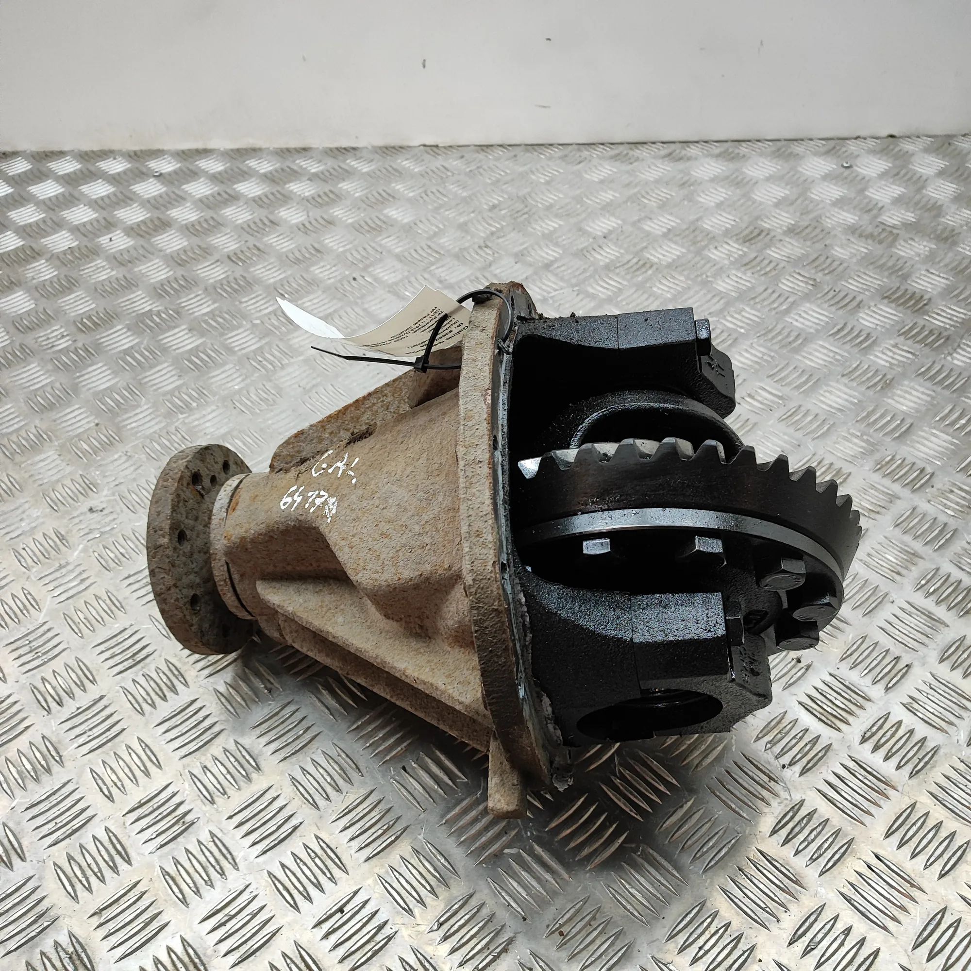 Ford Ranger задний редуктор AB39-4200-DH Rear Differential FORD RANGER (TKE...