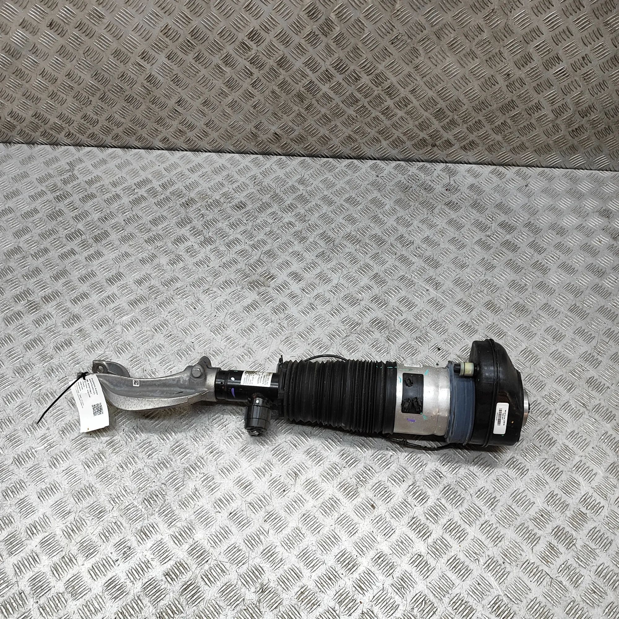 BMW X5 (G05) Front Left Shock Absorber G05V52N, 7831561 Front Left Shock Absorber BMW ...
