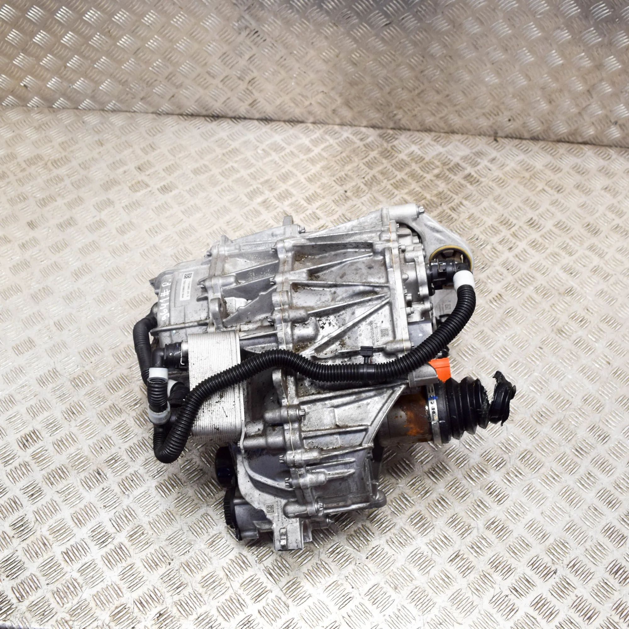 Tesla Model 3 Electric motor EV 1090750-00-F, 1120960-20-G, 1085693-20-F Electr...