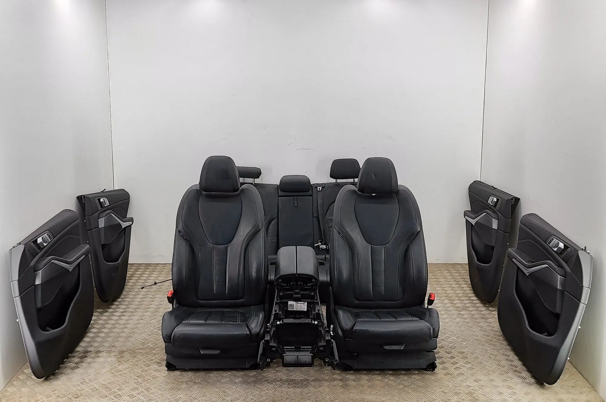 BMW X5 (G05) Interior Seats W/ Door Cards Kit 9473895, 9473896, 9474163, 9474164, 9495823, 93...