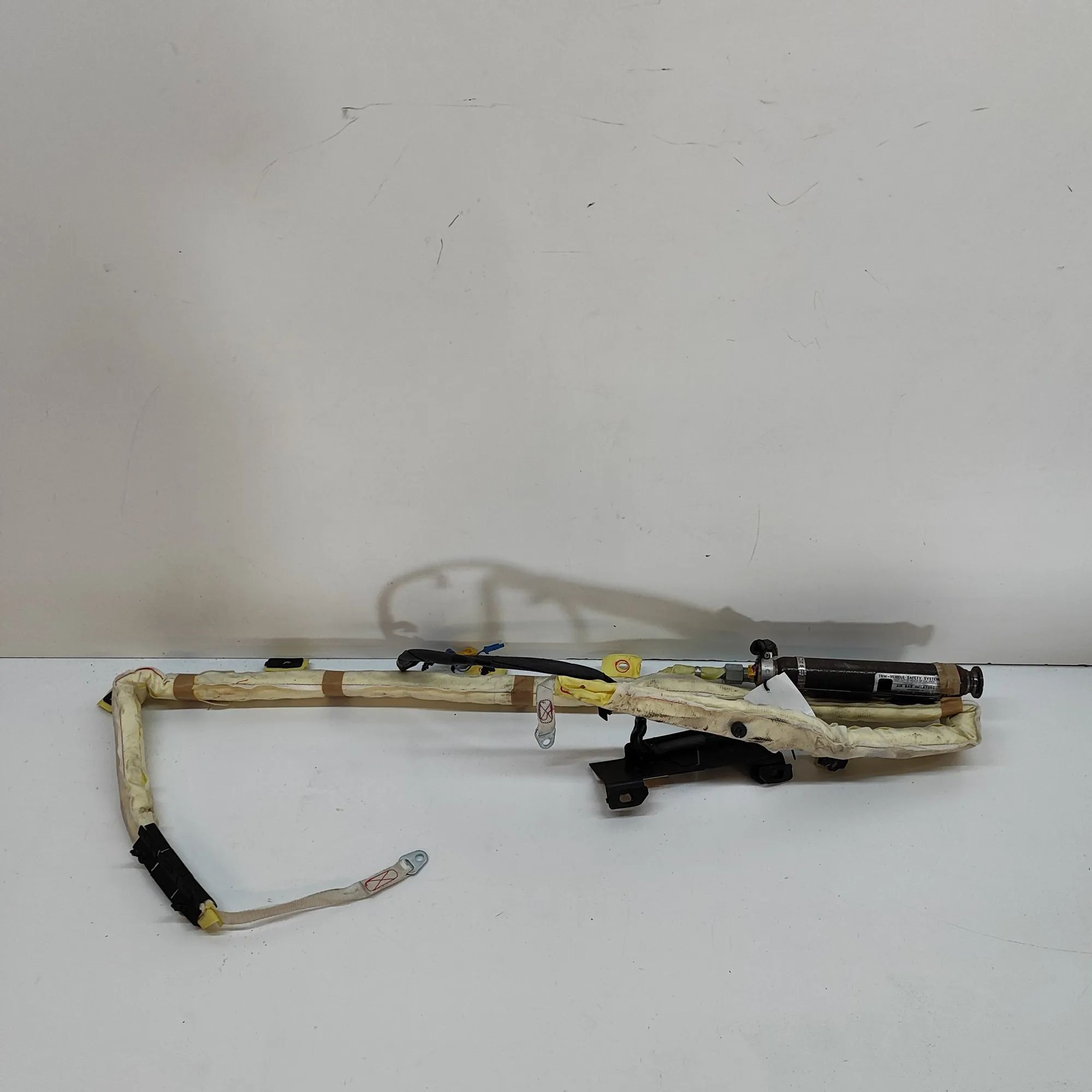 Chevrolet TrailBlazer Left Side Roof Safety Curtain SRS 30361916A, 84248661 Left Side Roof Safety Curta...